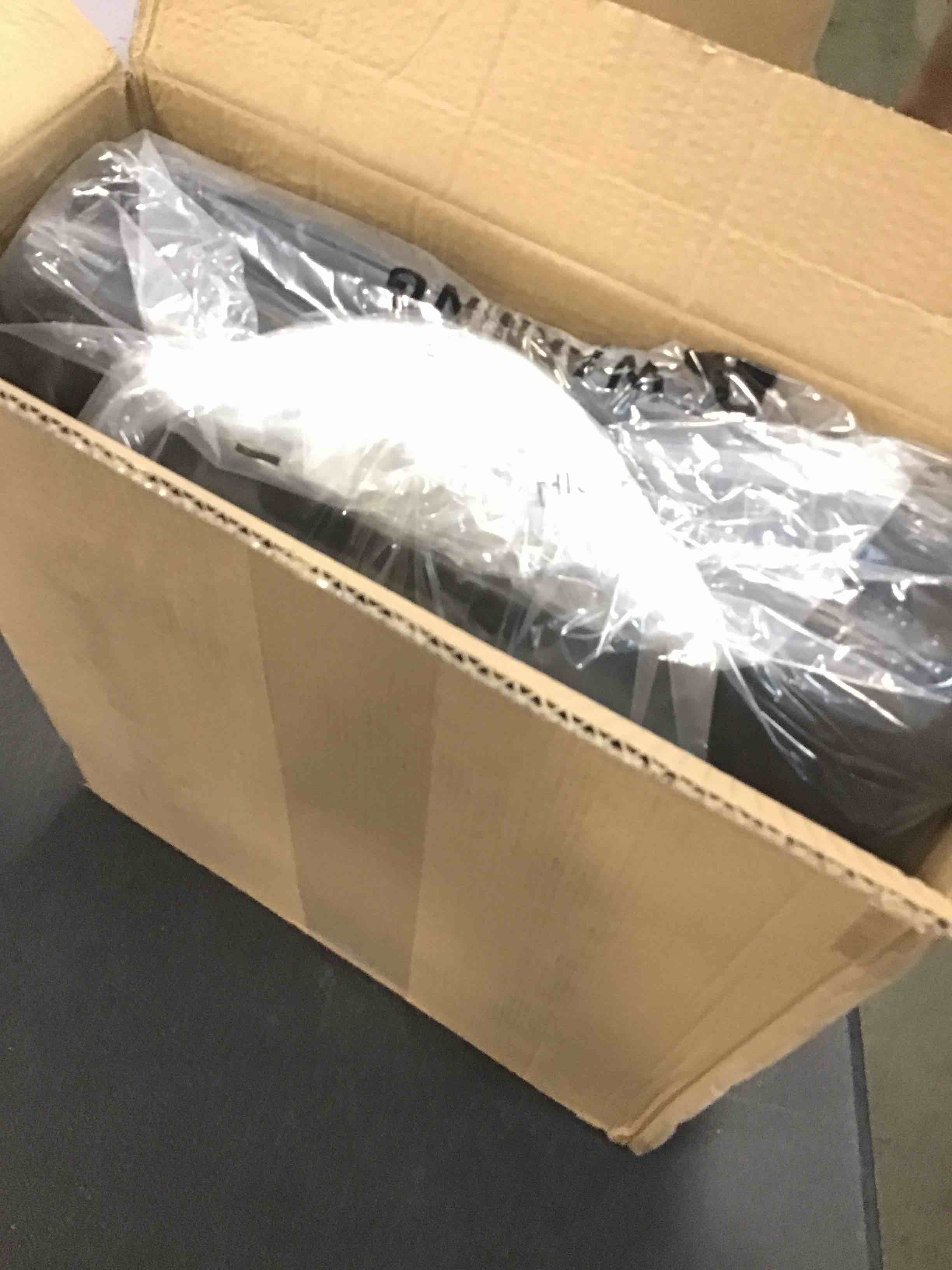 https://s3.amazonaws.com/lotting-images-prod/bidfta/YEL6766251_1723118743445.jpeg