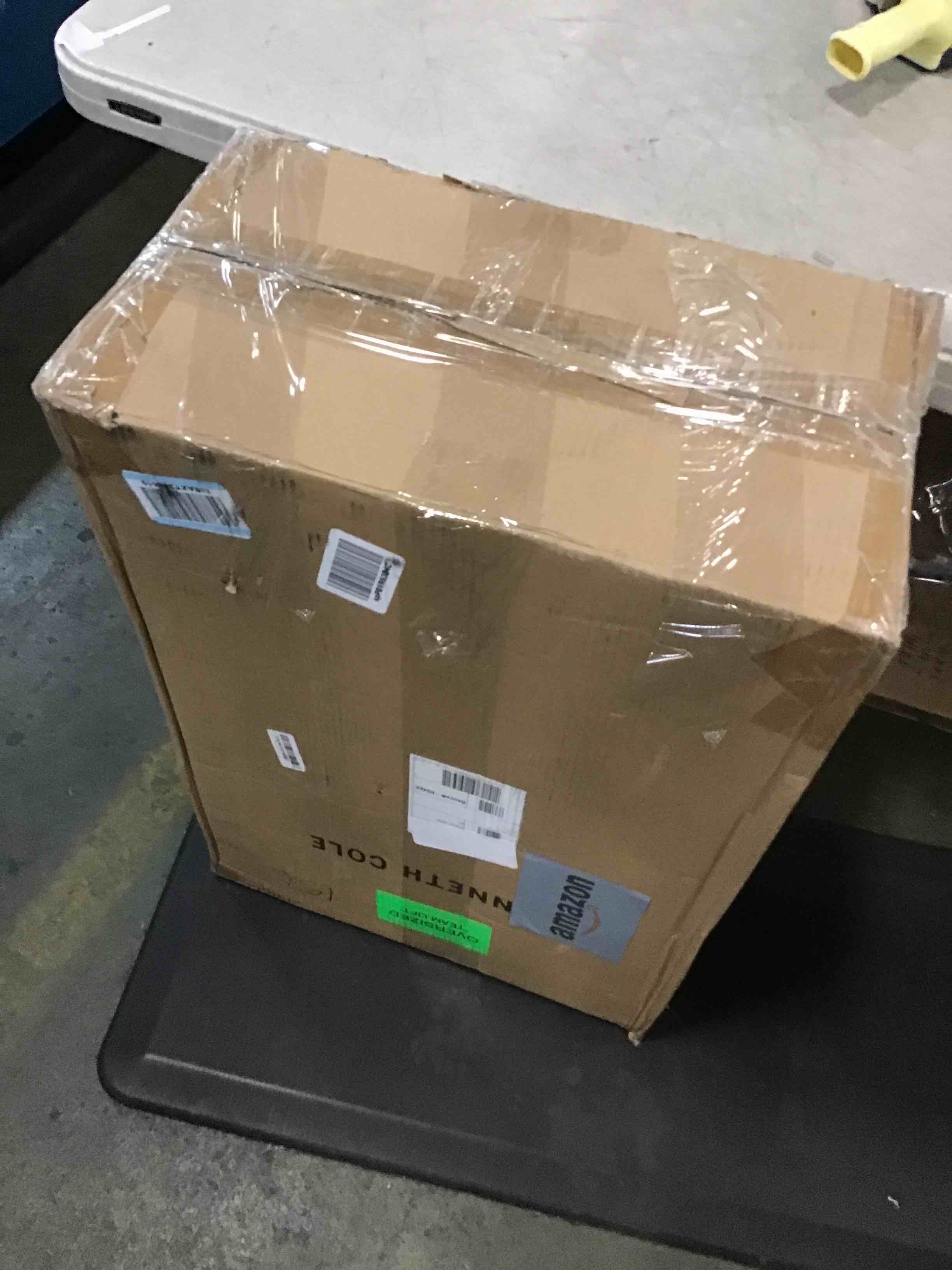 https://s3.amazonaws.com/lotting-images-prod/bidfta/YEL6766519_1723208596793.jpeg