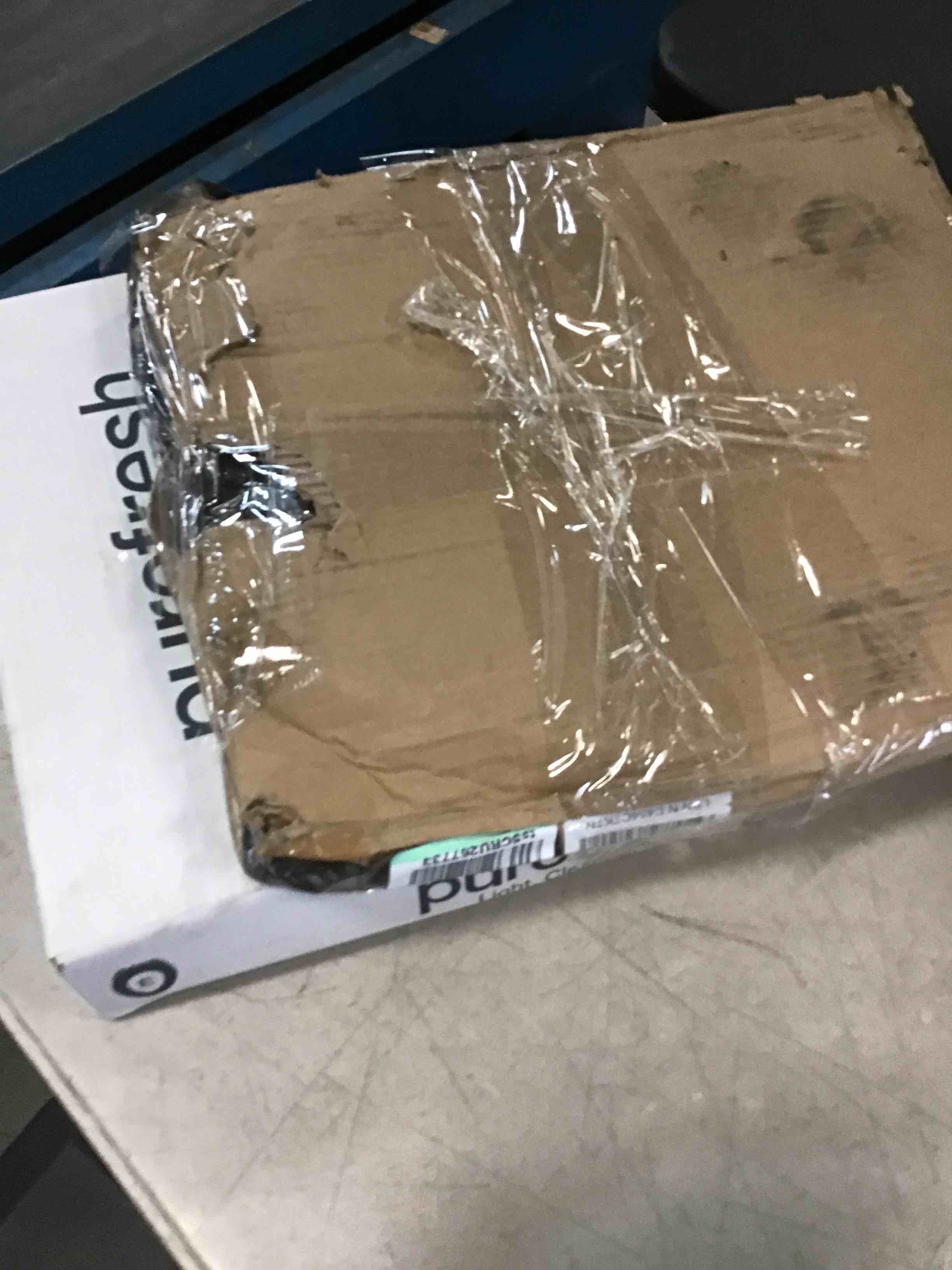 https://s3.amazonaws.com/lotting-images-prod/bidfta/YEL6766695_1723229665843.jpeg