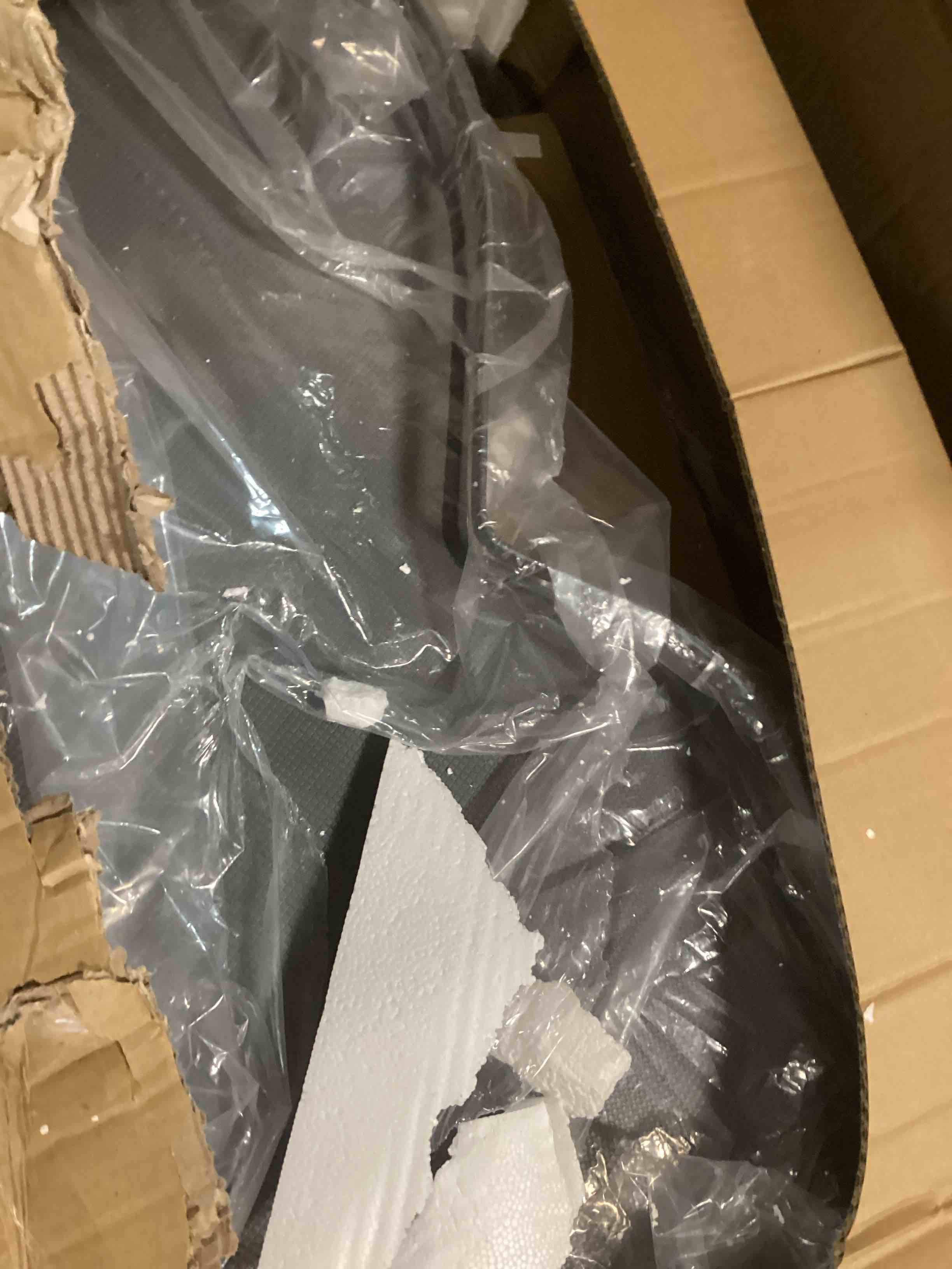 https://s3.amazonaws.com/lotting-images-prod/bidfta/YEL6767925_1722623220830.jpeg