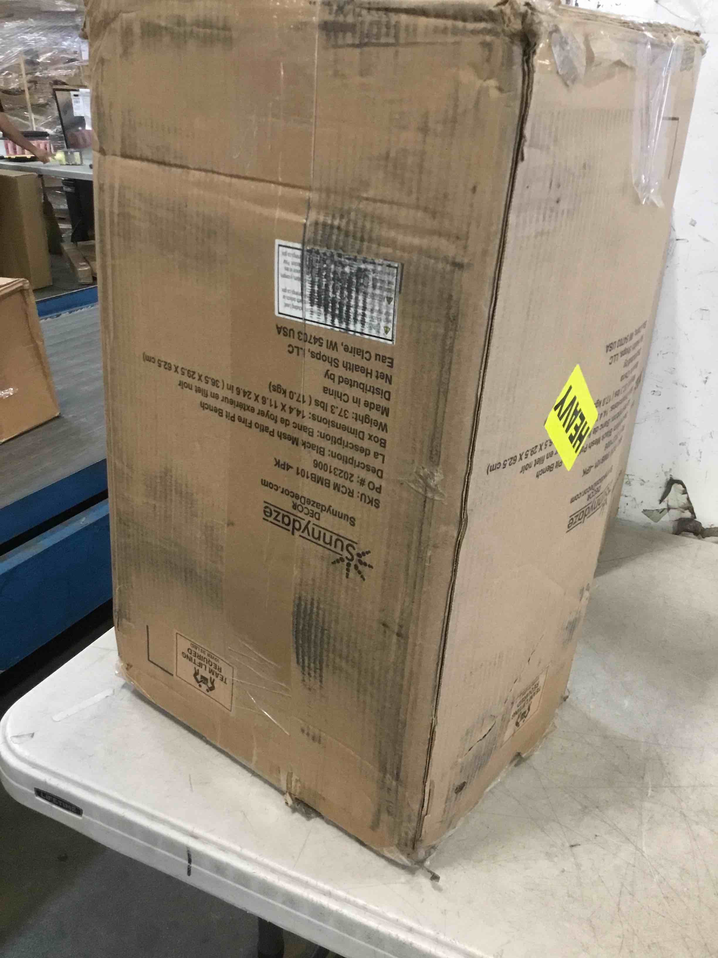 https://s3.amazonaws.com/lotting-images-prod/bidfta/YEL6769715_1723642444878.jpeg