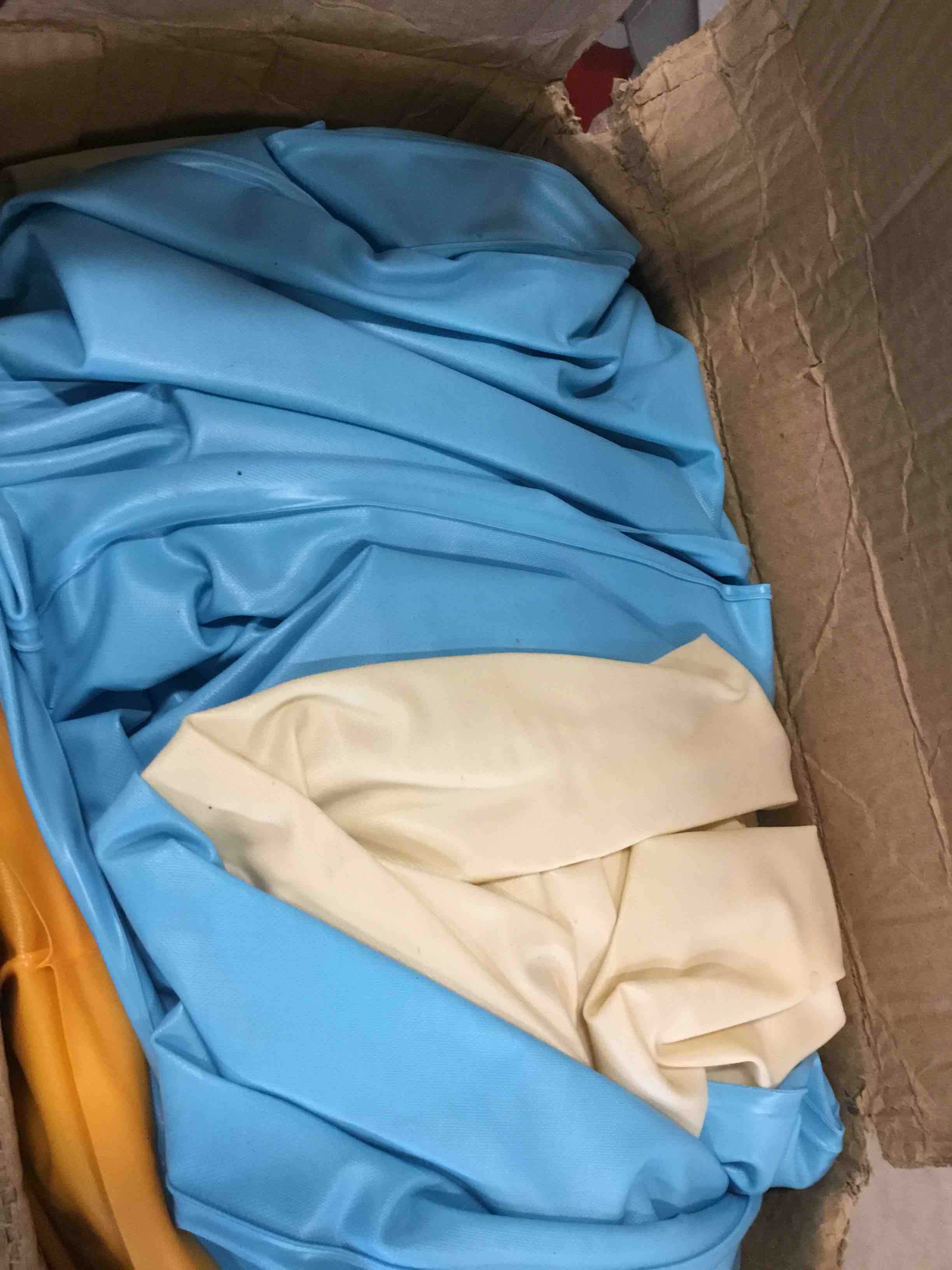 https://s3.amazonaws.com/lotting-images-prod/bidfta/YEL6769794_1723650985501.jpeg
