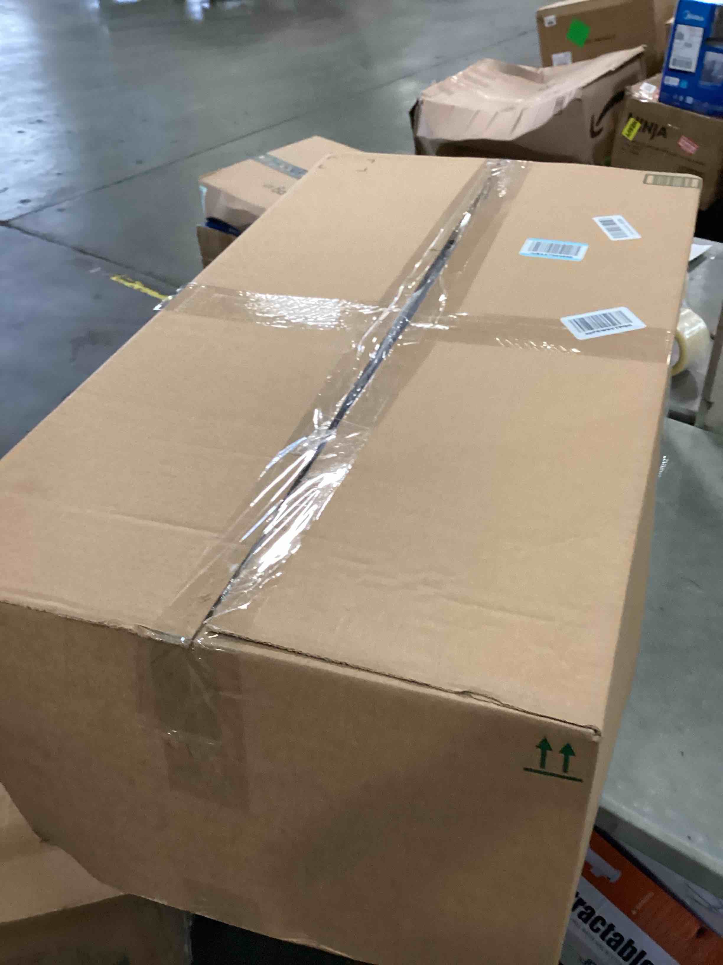 https://s3.amazonaws.com/lotting-images-prod/bidfta/YEL6770983_1723130542617.jpeg