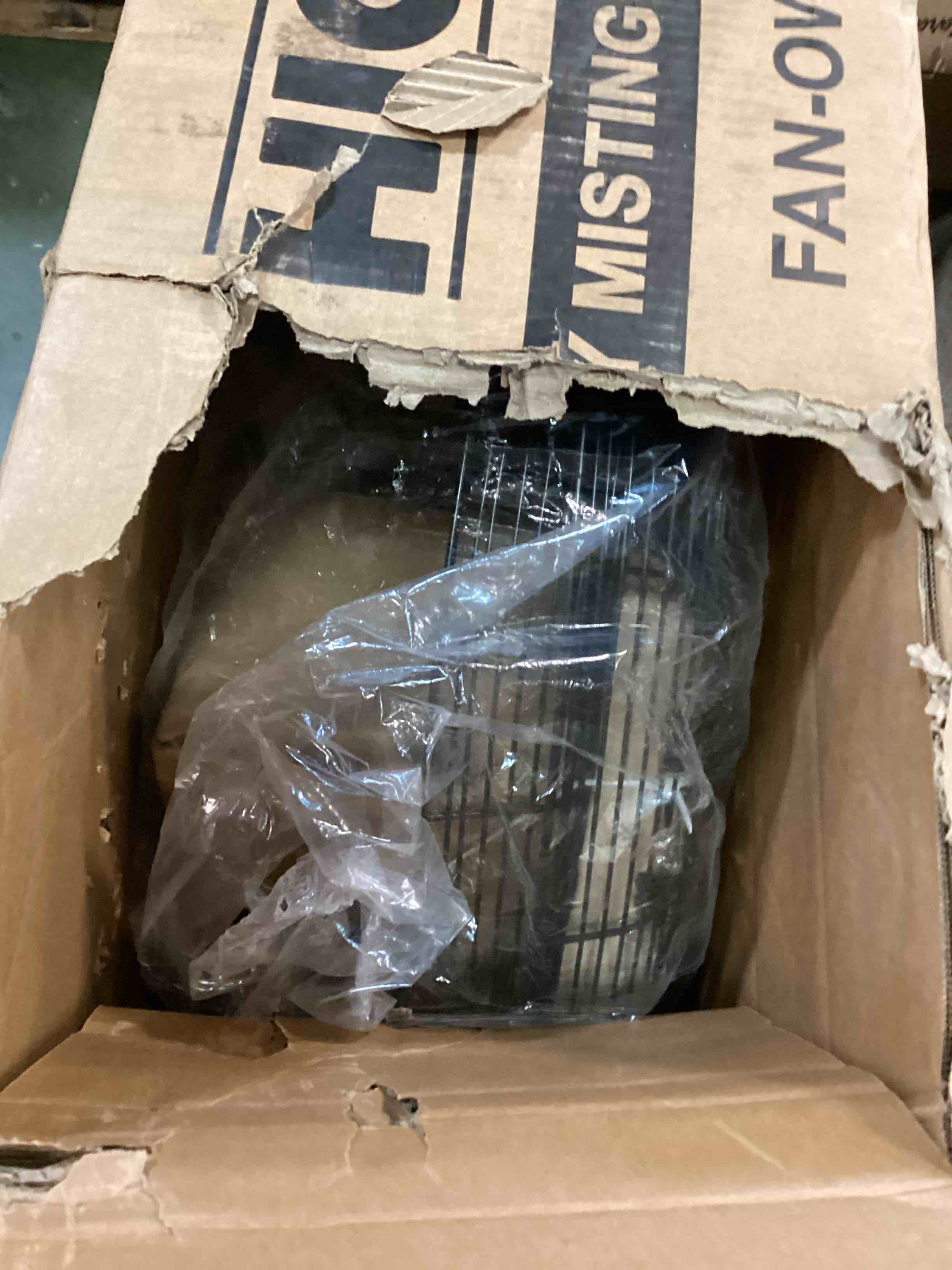 https://s3.amazonaws.com/lotting-images-prod/bidfta/YEL6771128_1723147684239.jpeg