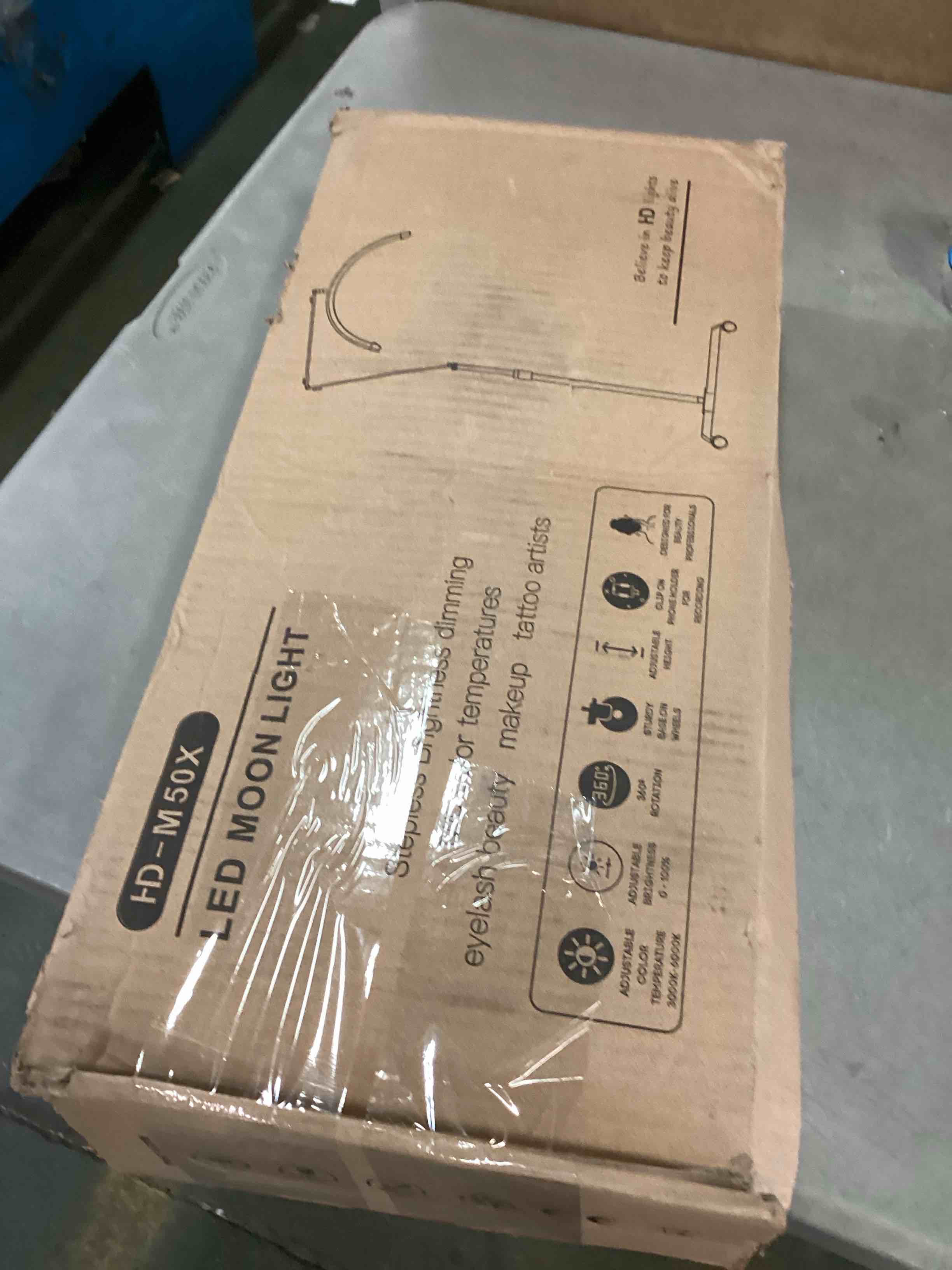 https://s3.amazonaws.com/lotting-images-prod/bidfta/YEL6771291_1723224670721.jpeg