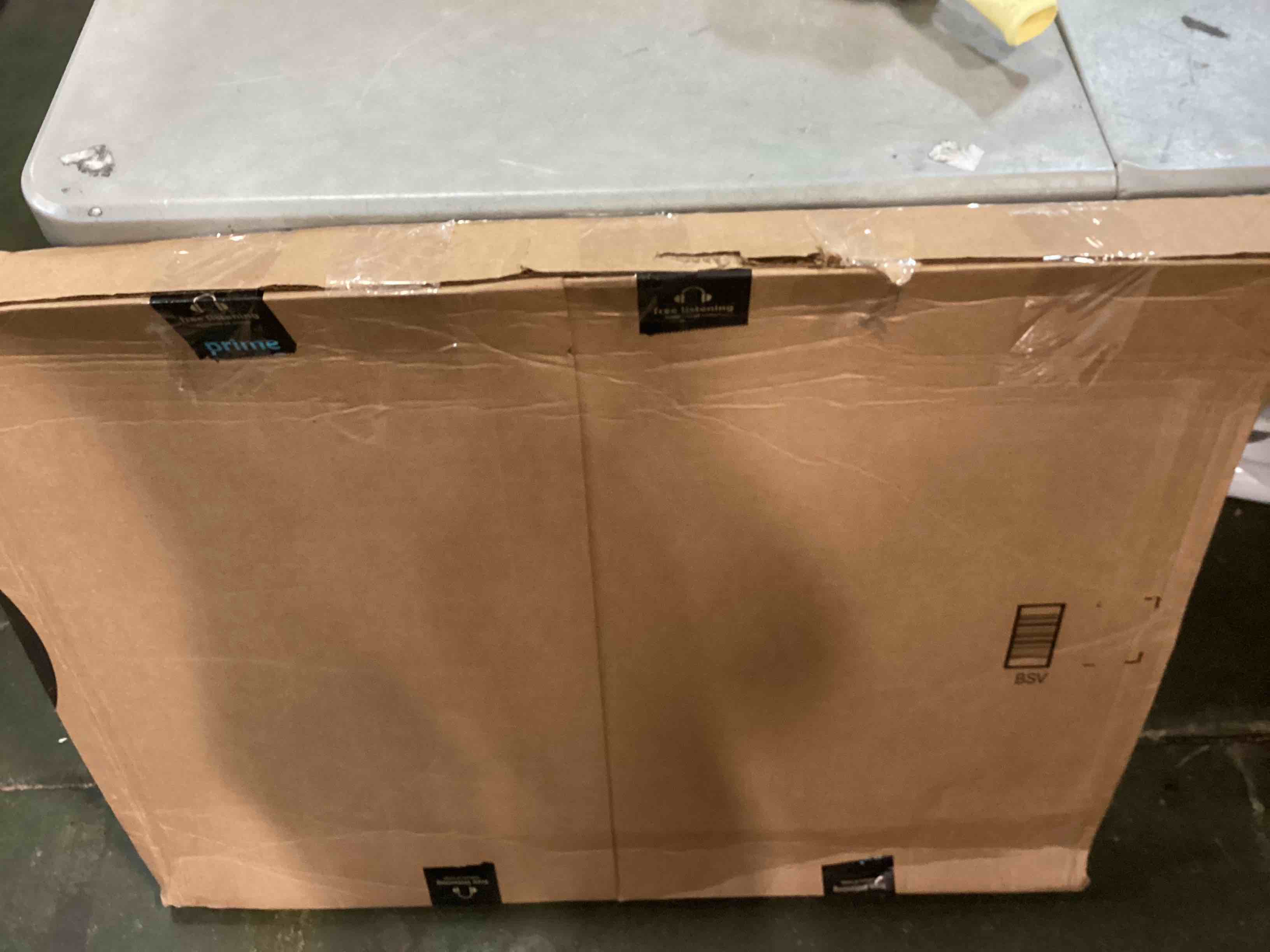 https://s3.amazonaws.com/lotting-images-prod/bidfta/YEL6771299_1723225429538.jpeg