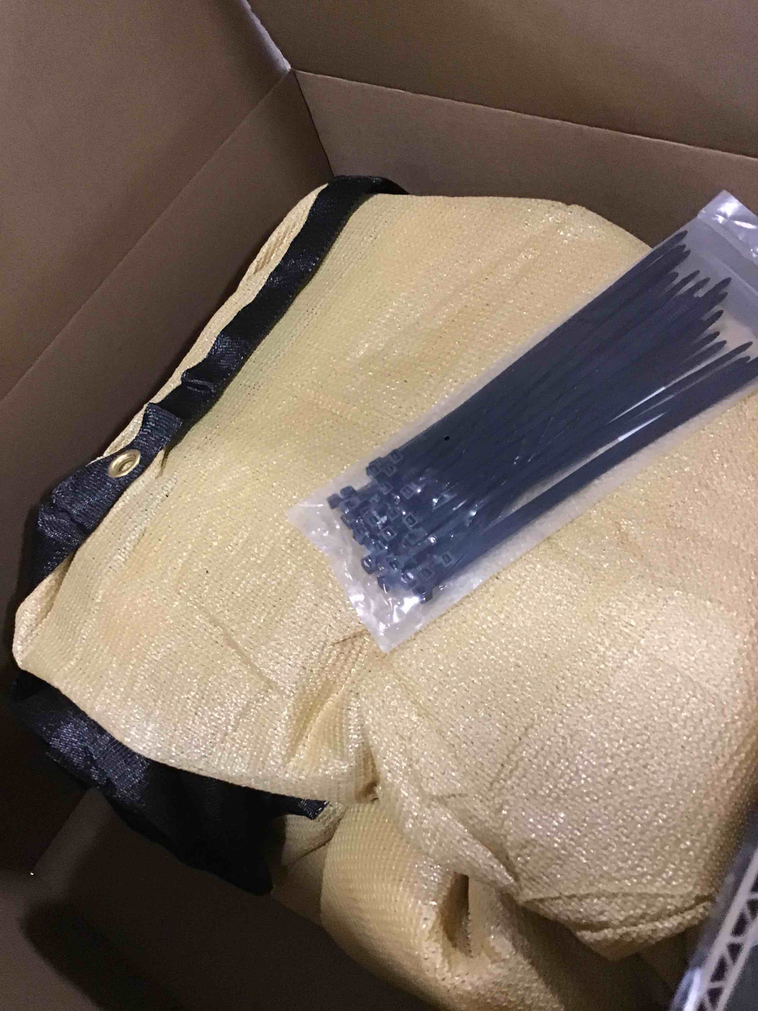 https://s3.amazonaws.com/lotting-images-prod/bidfta/YEL6771475_1722363792979.jpeg