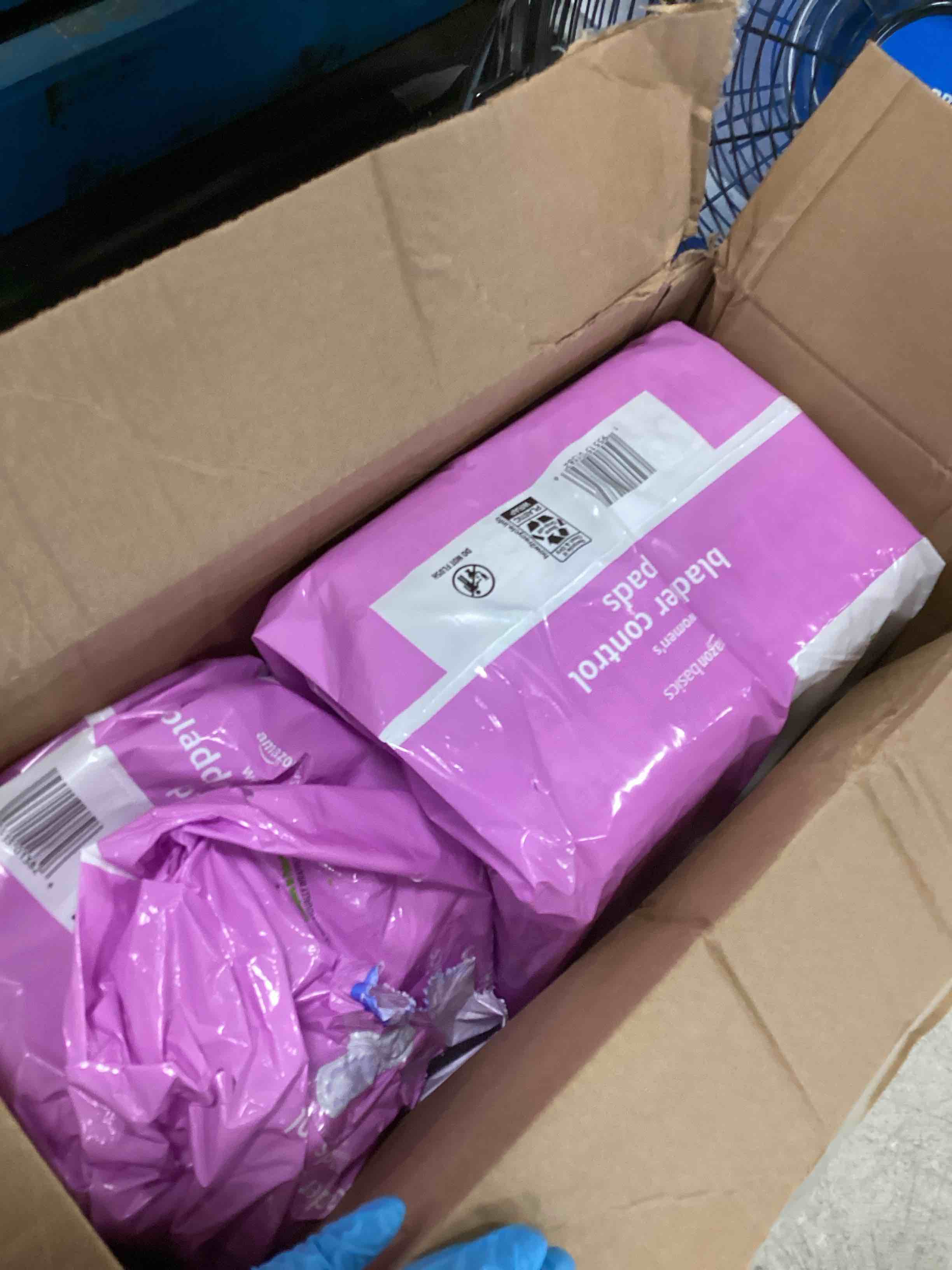 https://s3.amazonaws.com/lotting-images-prod/bidfta/YEL6771601_1722433246264.jpeg