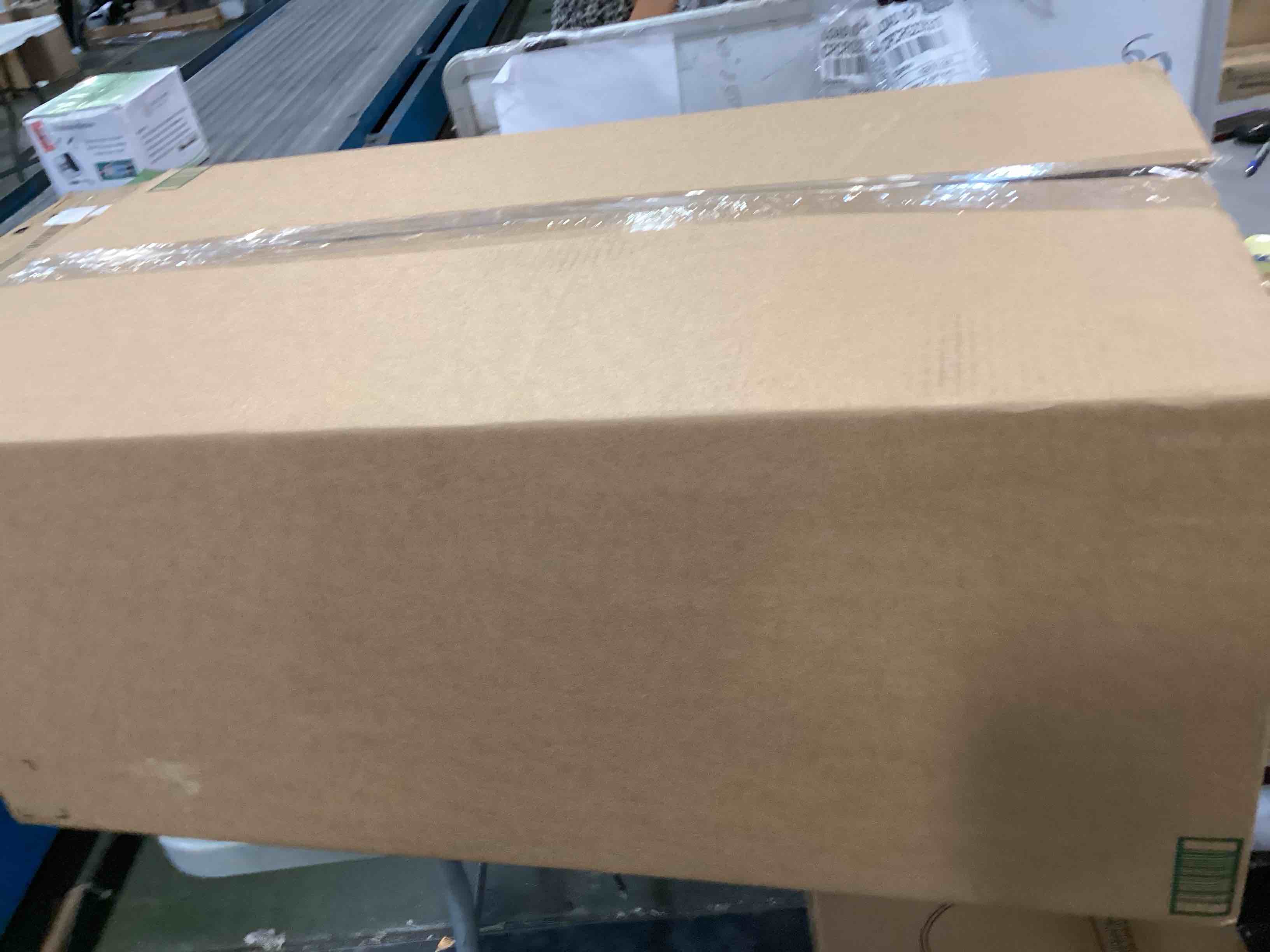 https://s3.amazonaws.com/lotting-images-prod/bidfta/YEL6774341_1723228312604.jpeg