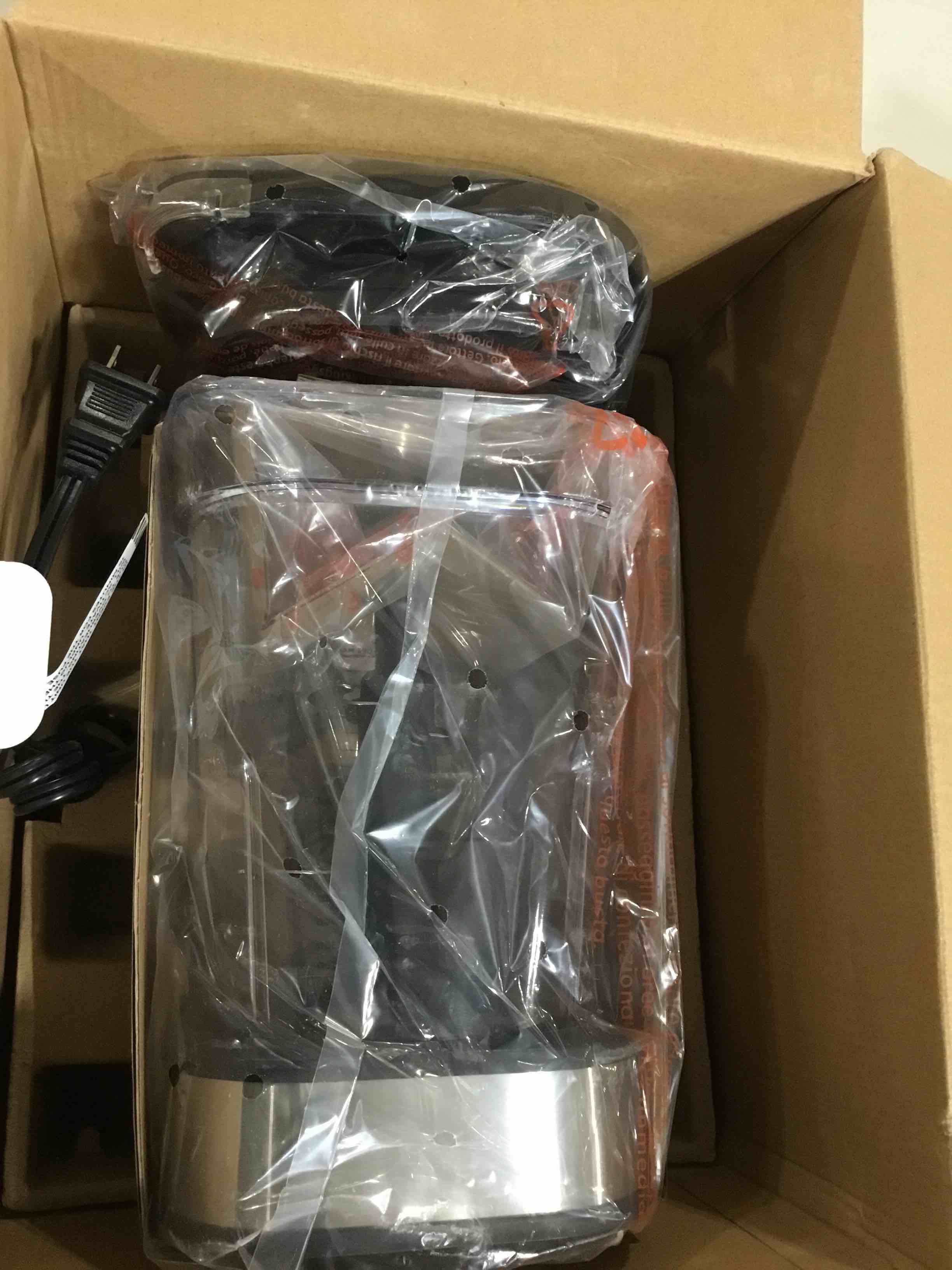 https://s3.amazonaws.com/lotting-images-prod/bidfta/YEL6779426_1724334080665.jpeg