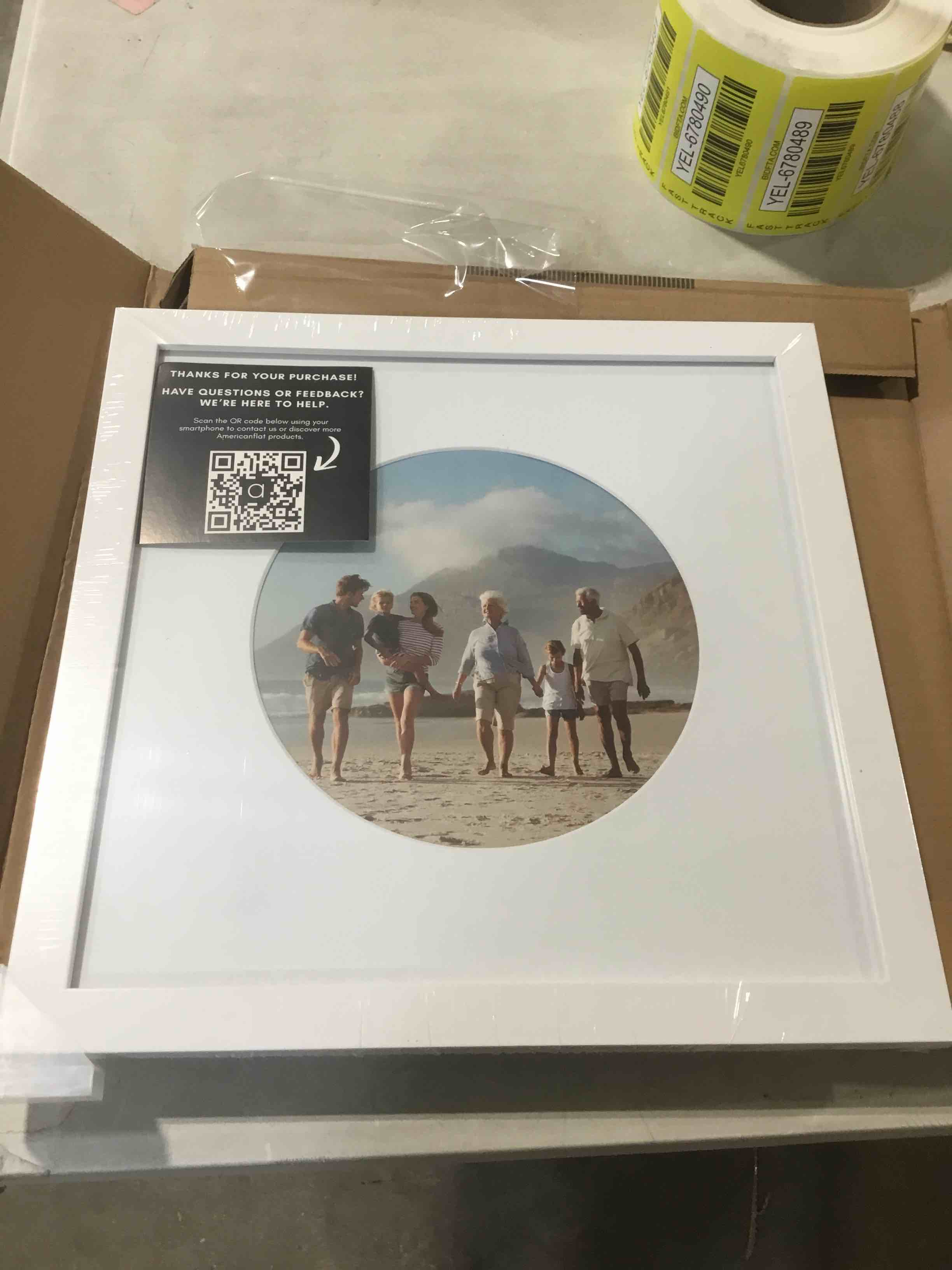 Americanflat 8x8 Picture Frame with Round Mat Insert and Shatter