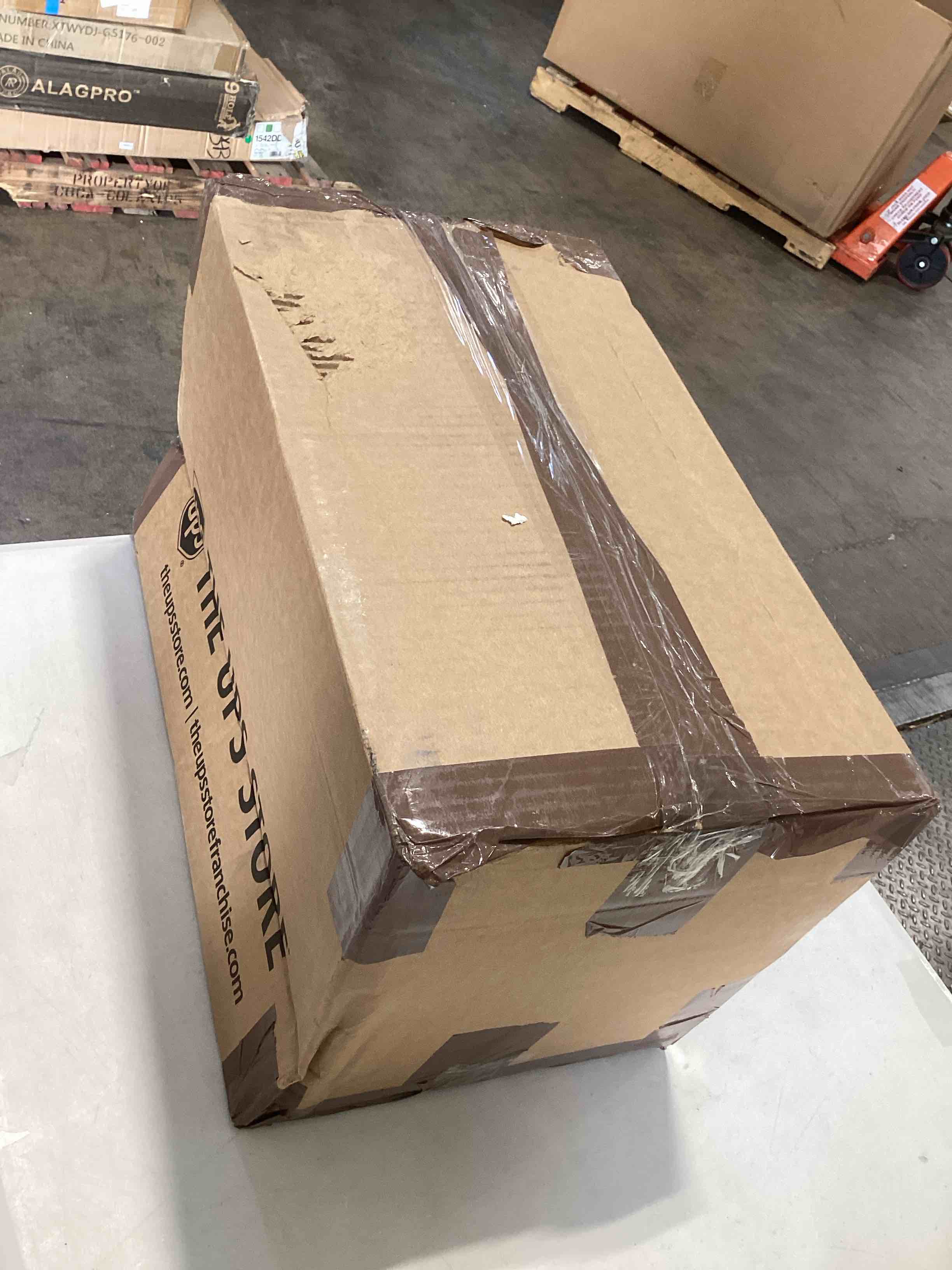 https://s3.amazonaws.com/lotting-images-prod/bidfta/YEL6784546_1727899554435.jpeg