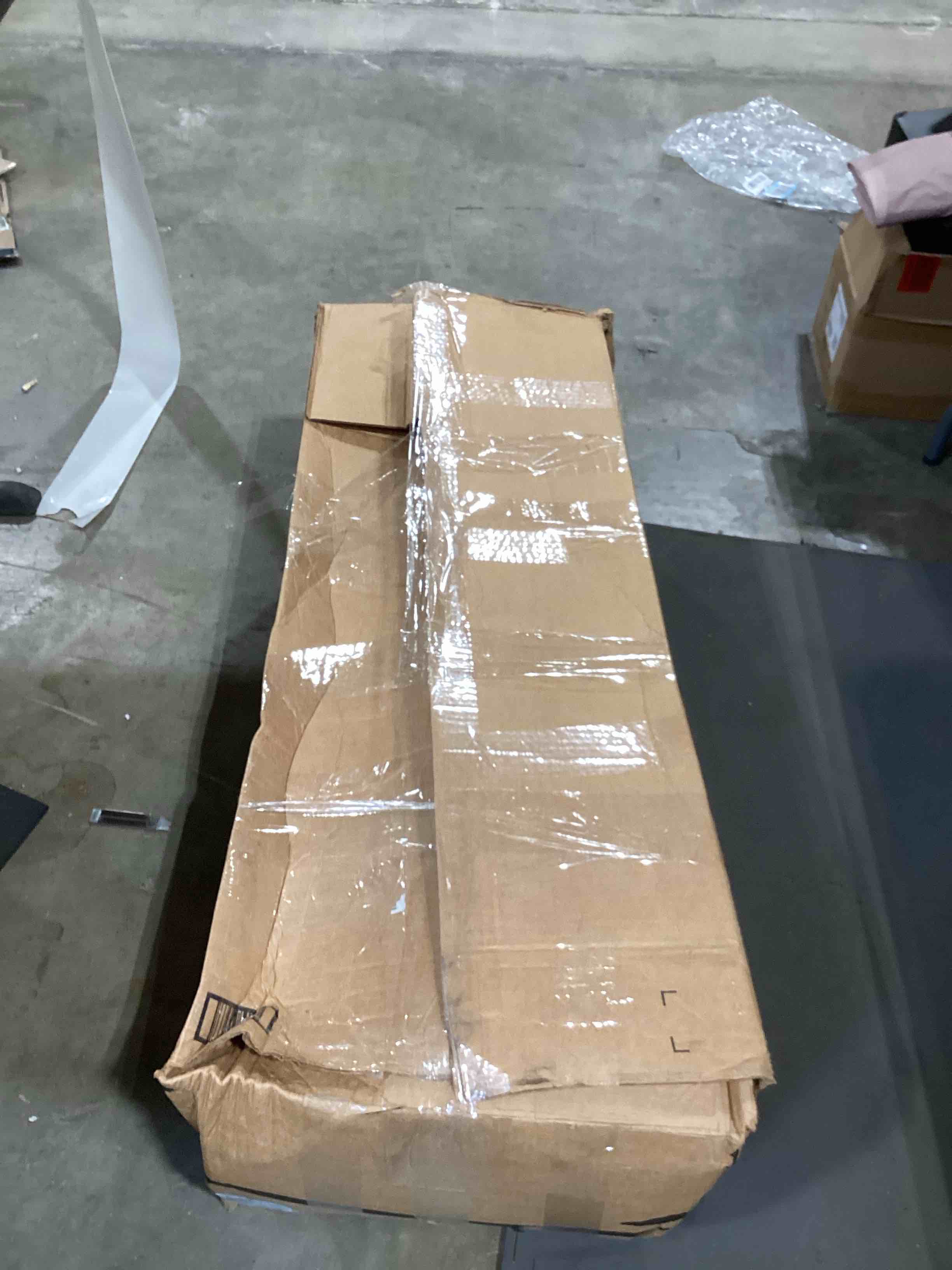 https://s3.amazonaws.com/lotting-images-prod/bidfta/YEL6785166_1722621496095.jpeg