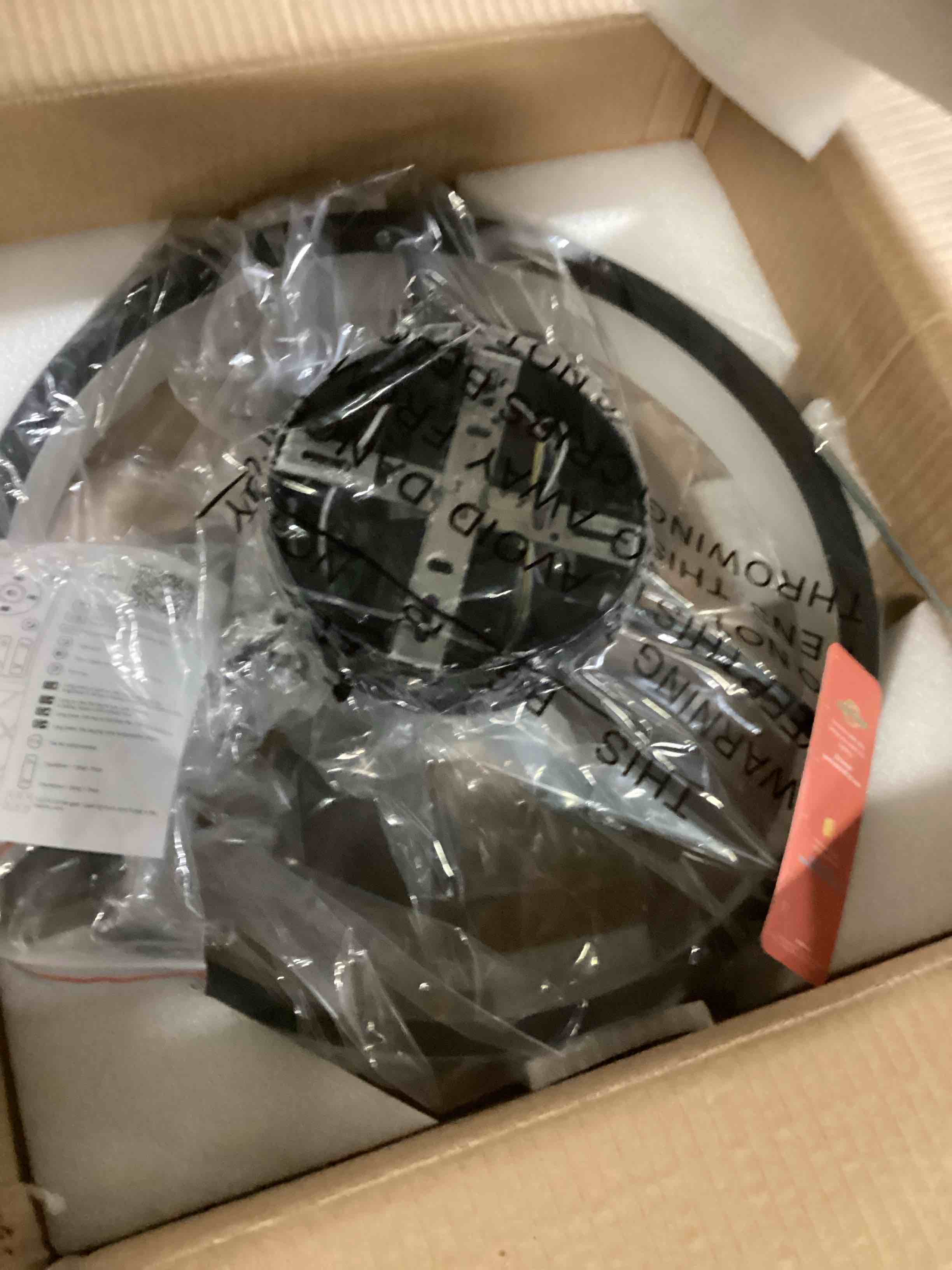 https://s3.amazonaws.com/lotting-images-prod/bidfta/YEL6787975_1737563266998.jpeg