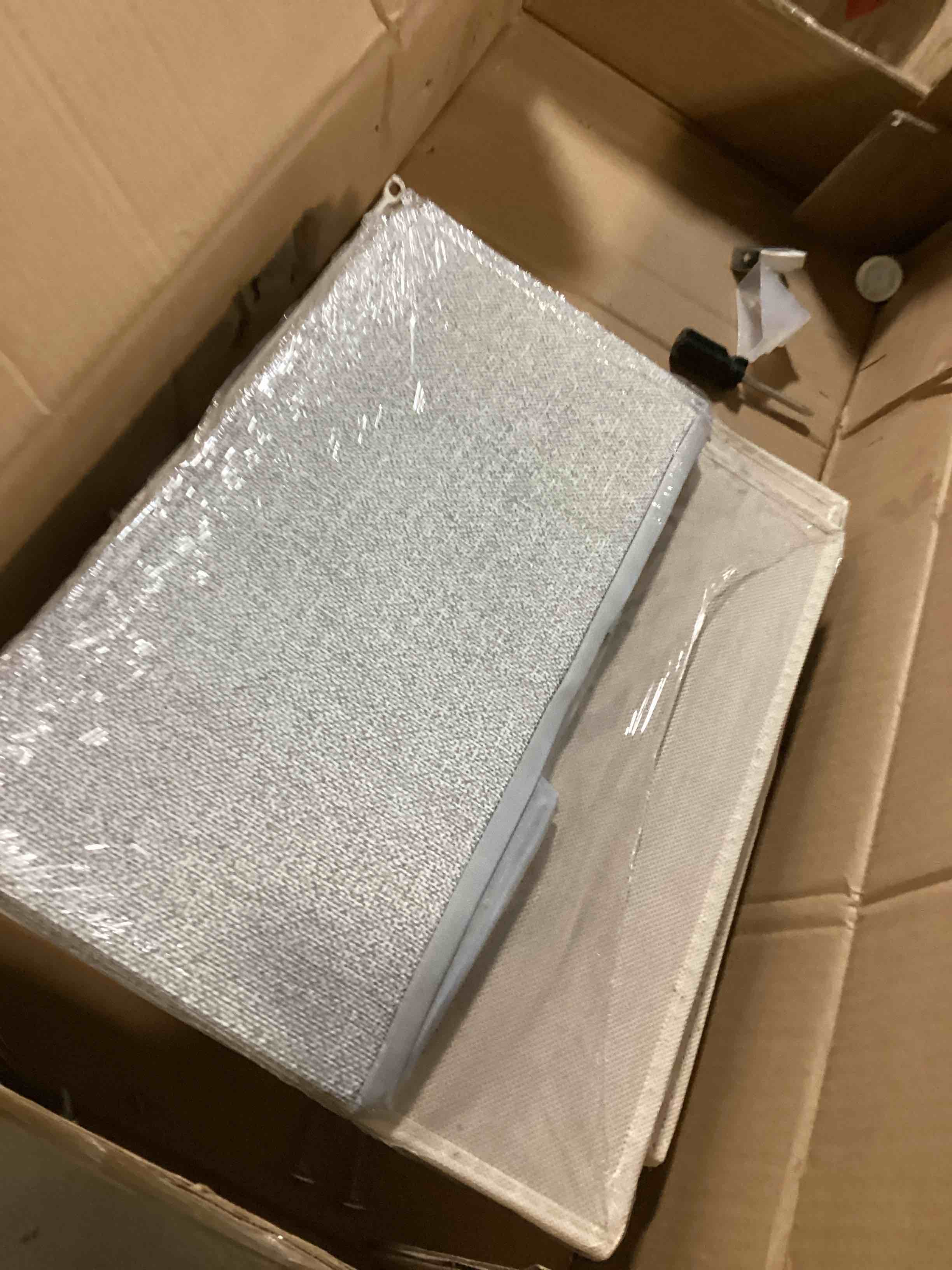 https://s3.amazonaws.com/lotting-images-prod/bidfta/YEL6787978_1737564372624.jpeg
