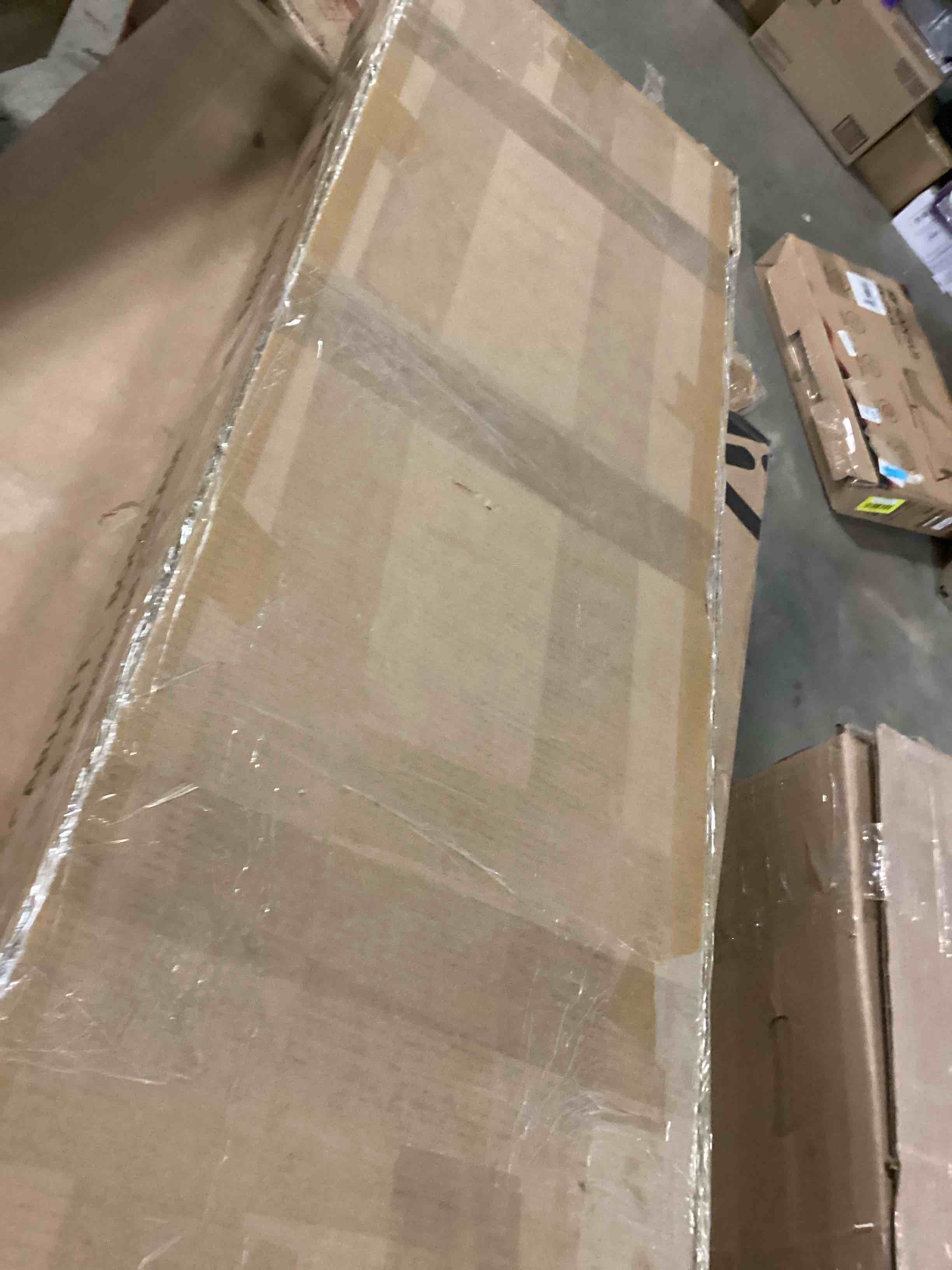 https://s3.amazonaws.com/lotting-images-prod/bidfta/YEL6788183_1737724601425.jpeg