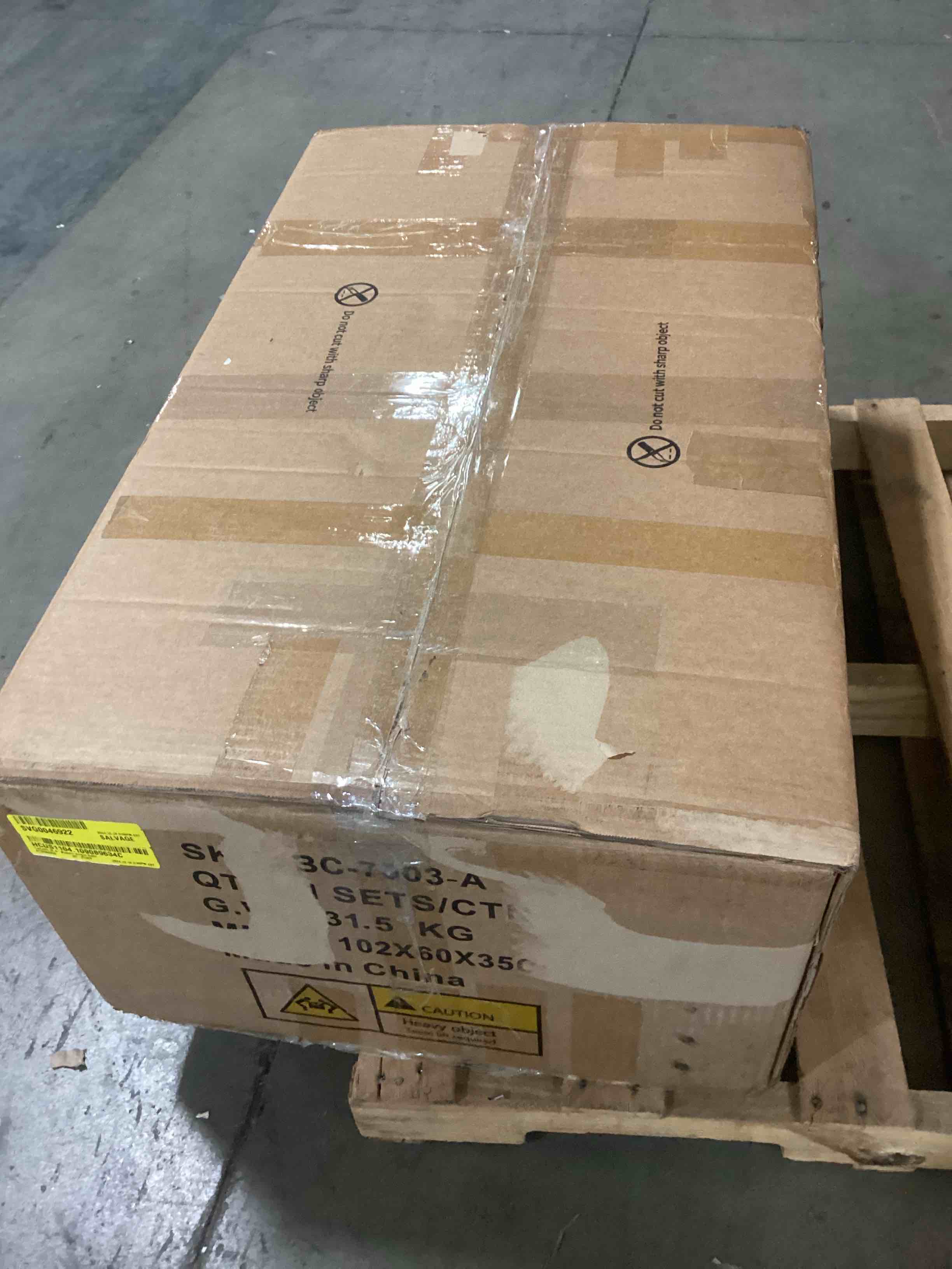 https://s3.amazonaws.com/lotting-images-prod/bidfta/YEL6788191_1737728387037.jpeg