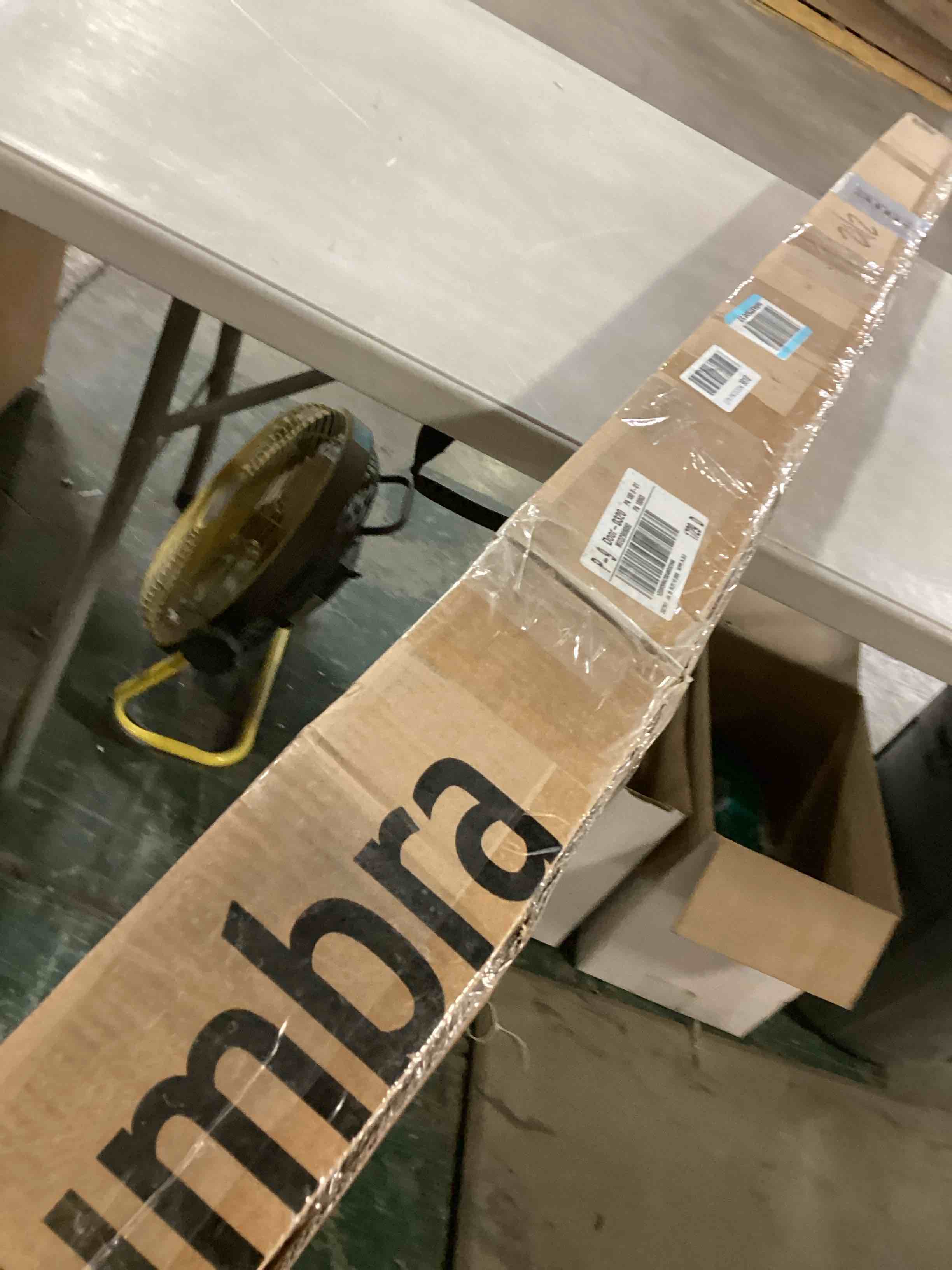 https://s3.amazonaws.com/lotting-images-prod/bidfta/YEL6788749_1738246882302.jpeg