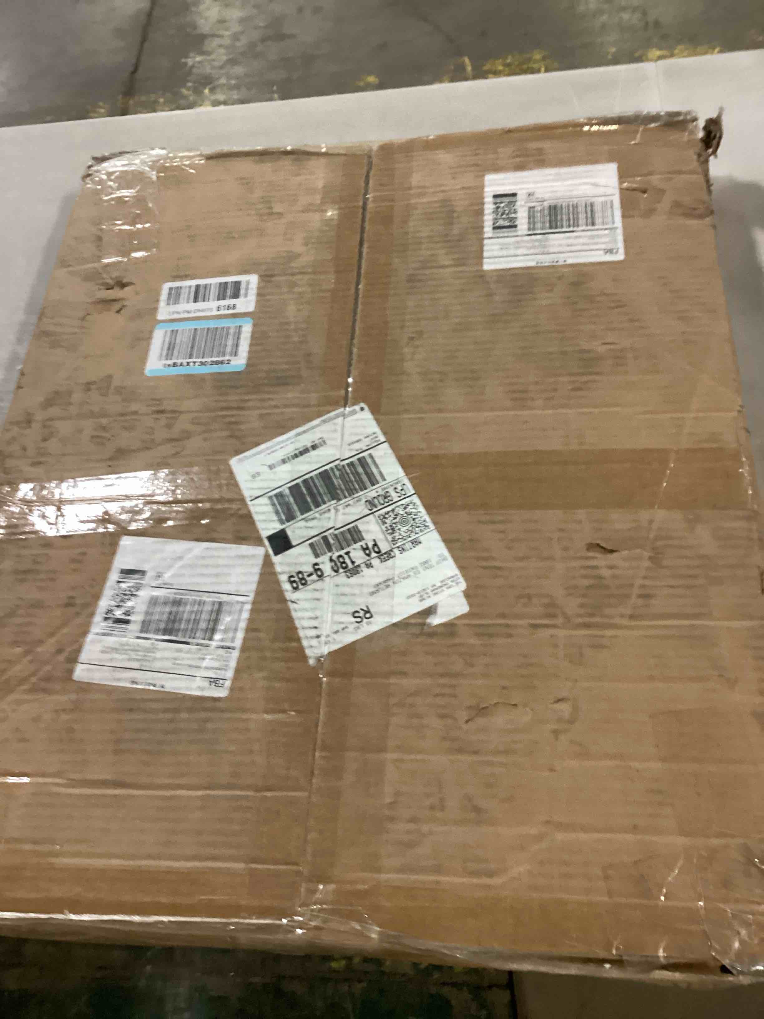 https://s3.amazonaws.com/lotting-images-prod/bidfta/YEL6788756_1738248422992.jpeg