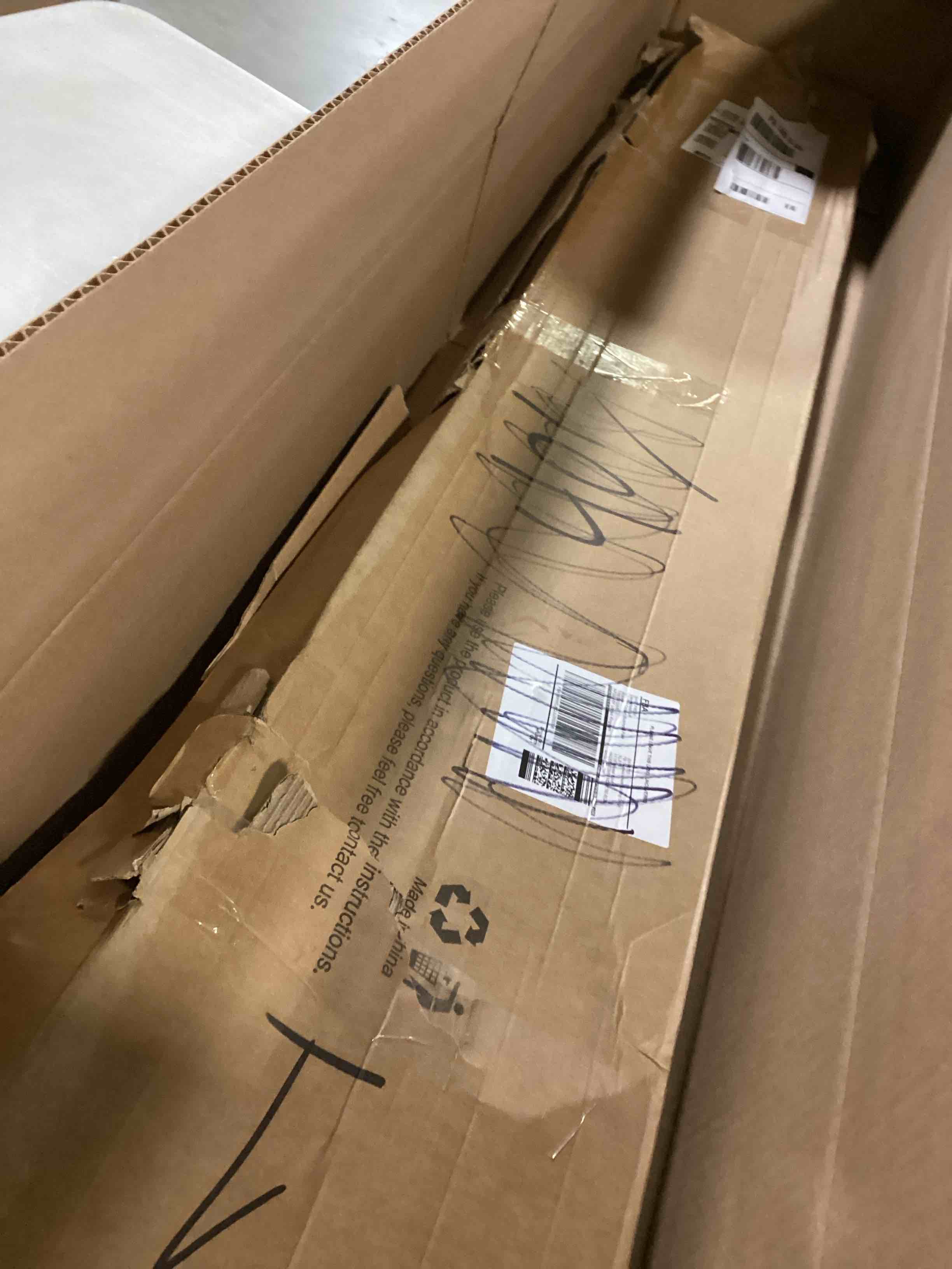 https://s3.amazonaws.com/lotting-images-prod/bidfta/YEL6788772_1738252135291.jpeg