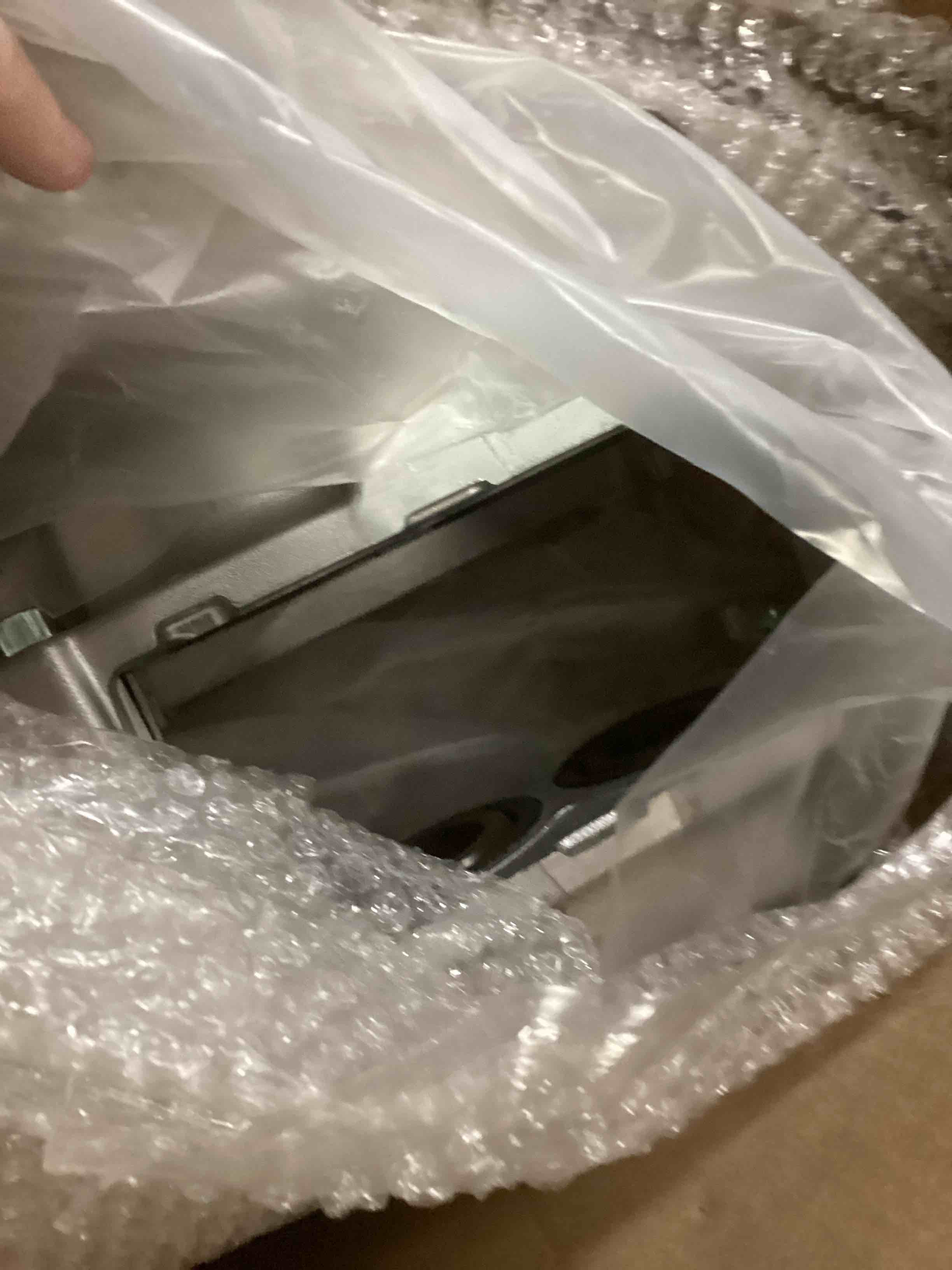 https://s3.amazonaws.com/lotting-images-prod/bidfta/YEL6789542_1733767376334.jpeg
