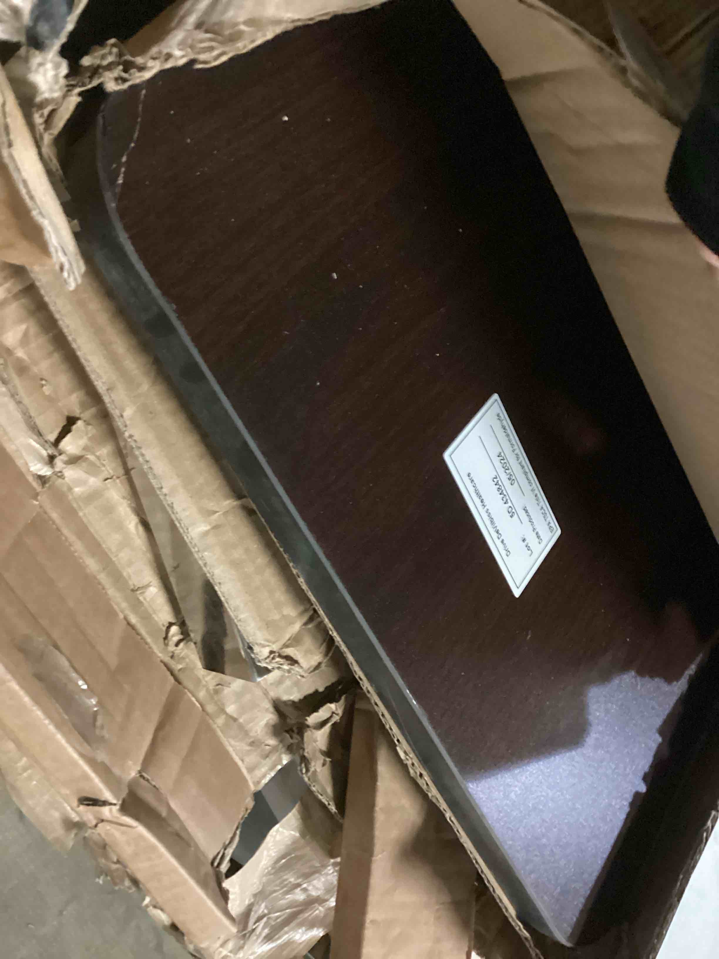 https://s3.amazonaws.com/lotting-images-prod/bidfta/YEL6789611_1733840201632.jpeg