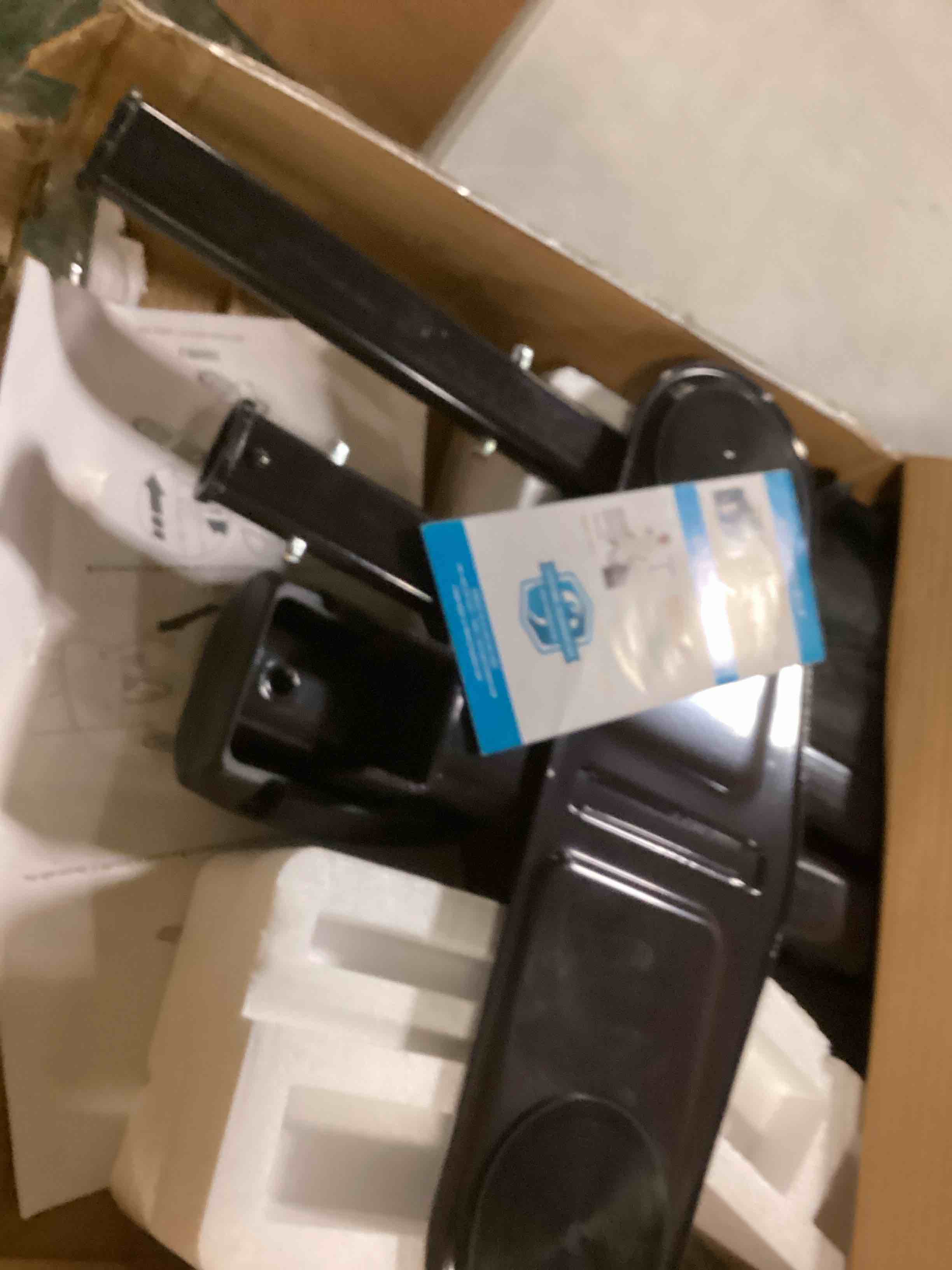 https://s3.amazonaws.com/lotting-images-prod/bidfta/YEL6789762_1734017225872.jpeg