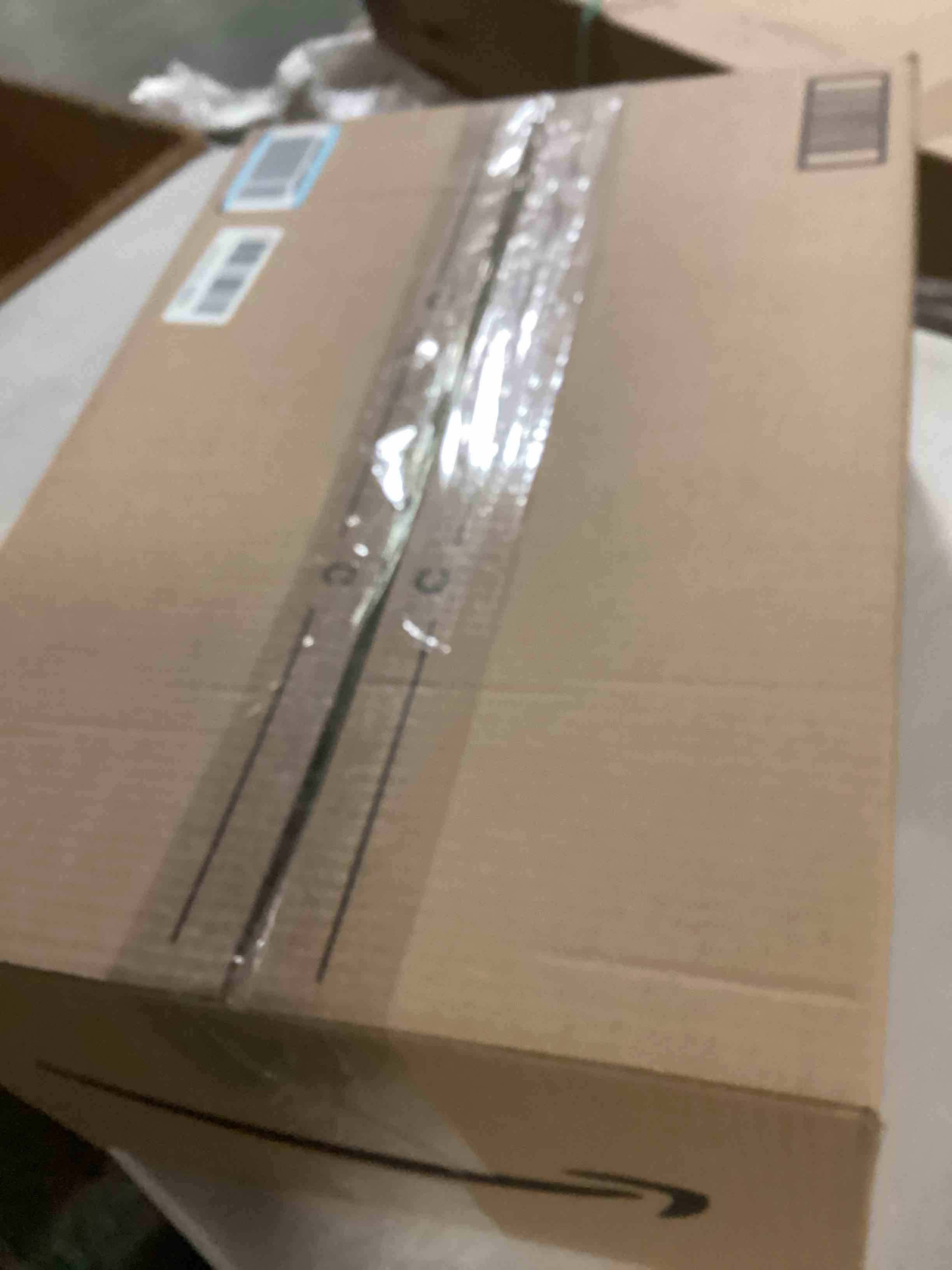 https://s3.amazonaws.com/lotting-images-prod/bidfta/YEL6789900_1734104472060.jpeg