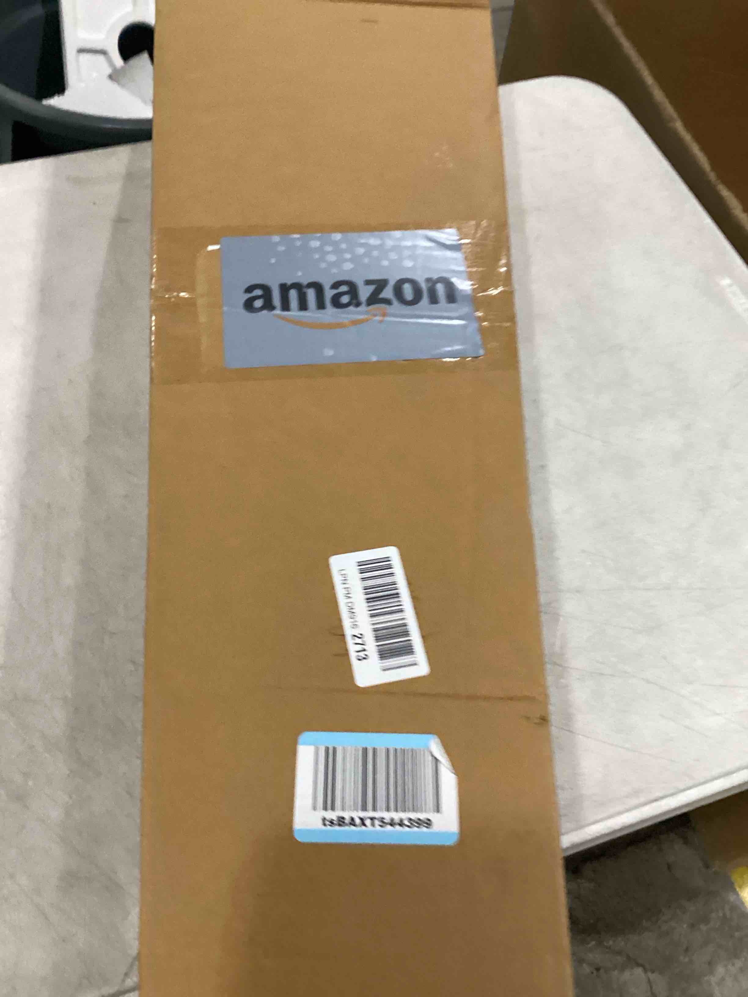 https://s3.amazonaws.com/lotting-images-prod/bidfta/YEL6790963_1736947926807.jpeg
