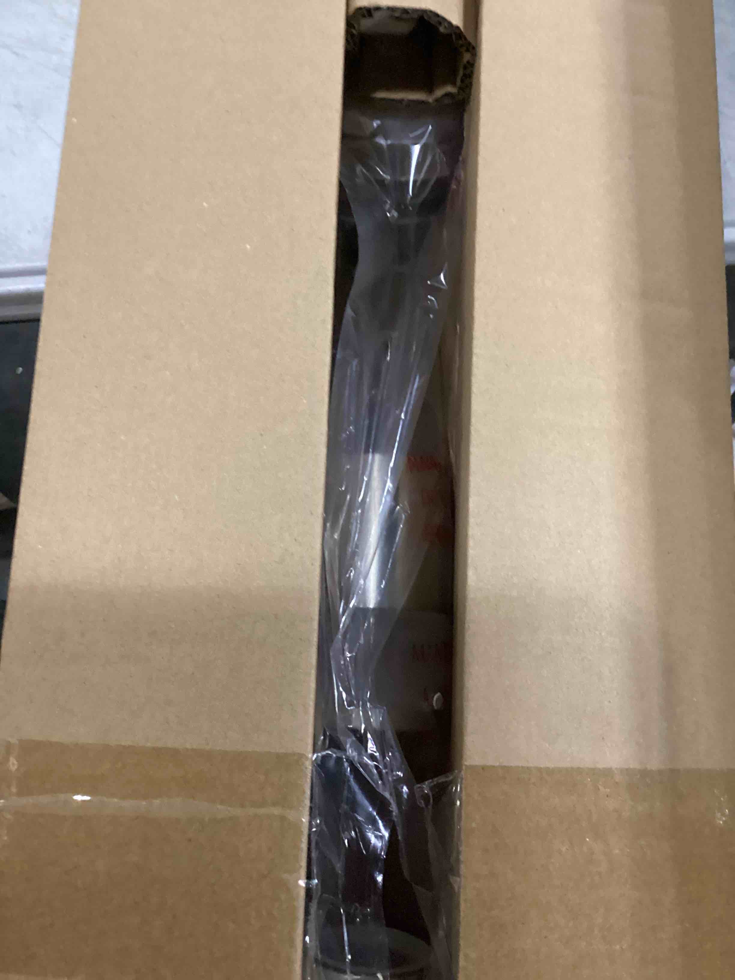 https://s3.amazonaws.com/lotting-images-prod/bidfta/YEL6791020_1736959789724.jpeg