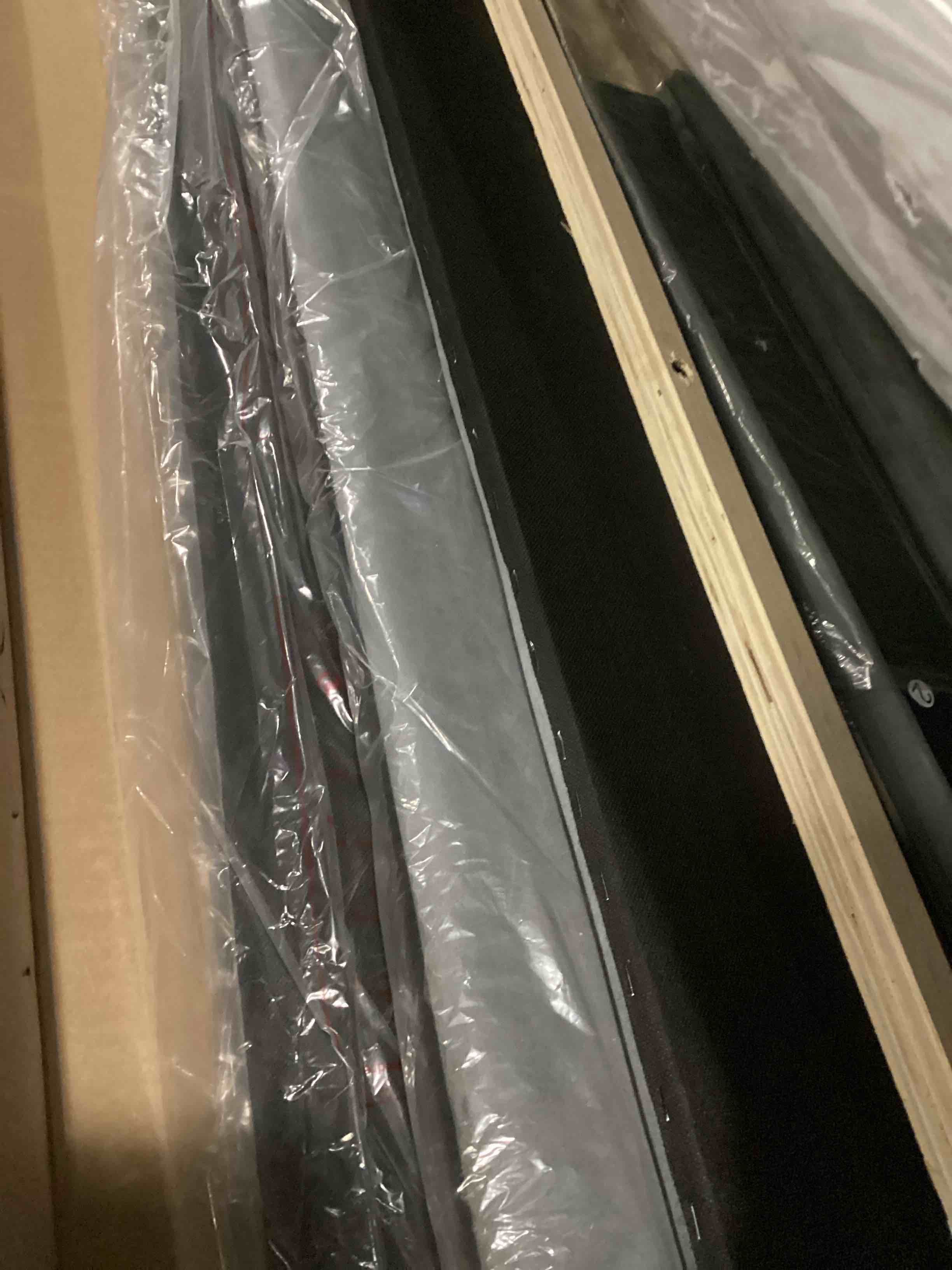 https://s3.amazonaws.com/lotting-images-prod/bidfta/YEL6791057_1736965517019.jpeg