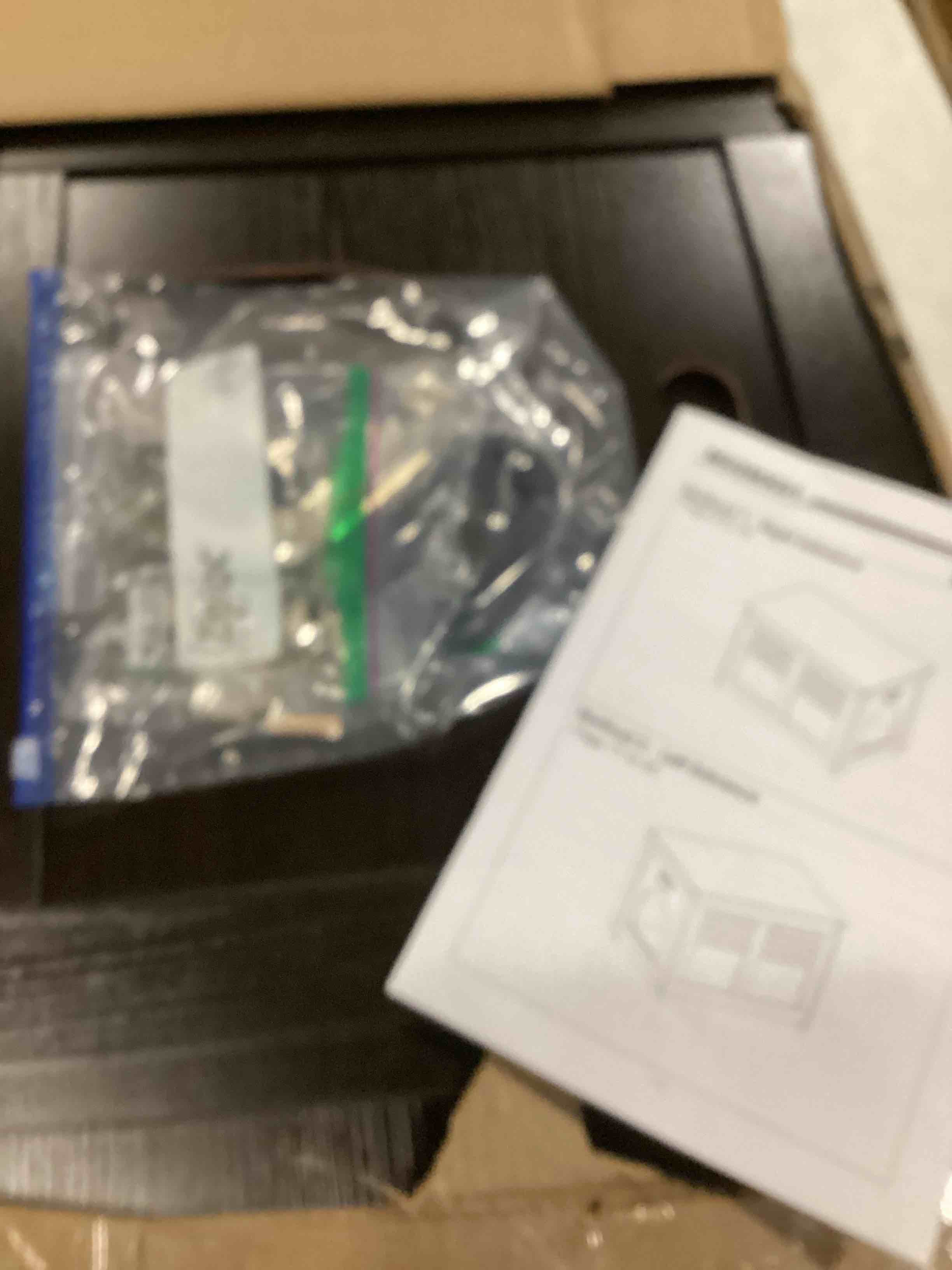 https://s3.amazonaws.com/lotting-images-prod/bidfta/YEL6791338_1737382080804.jpeg