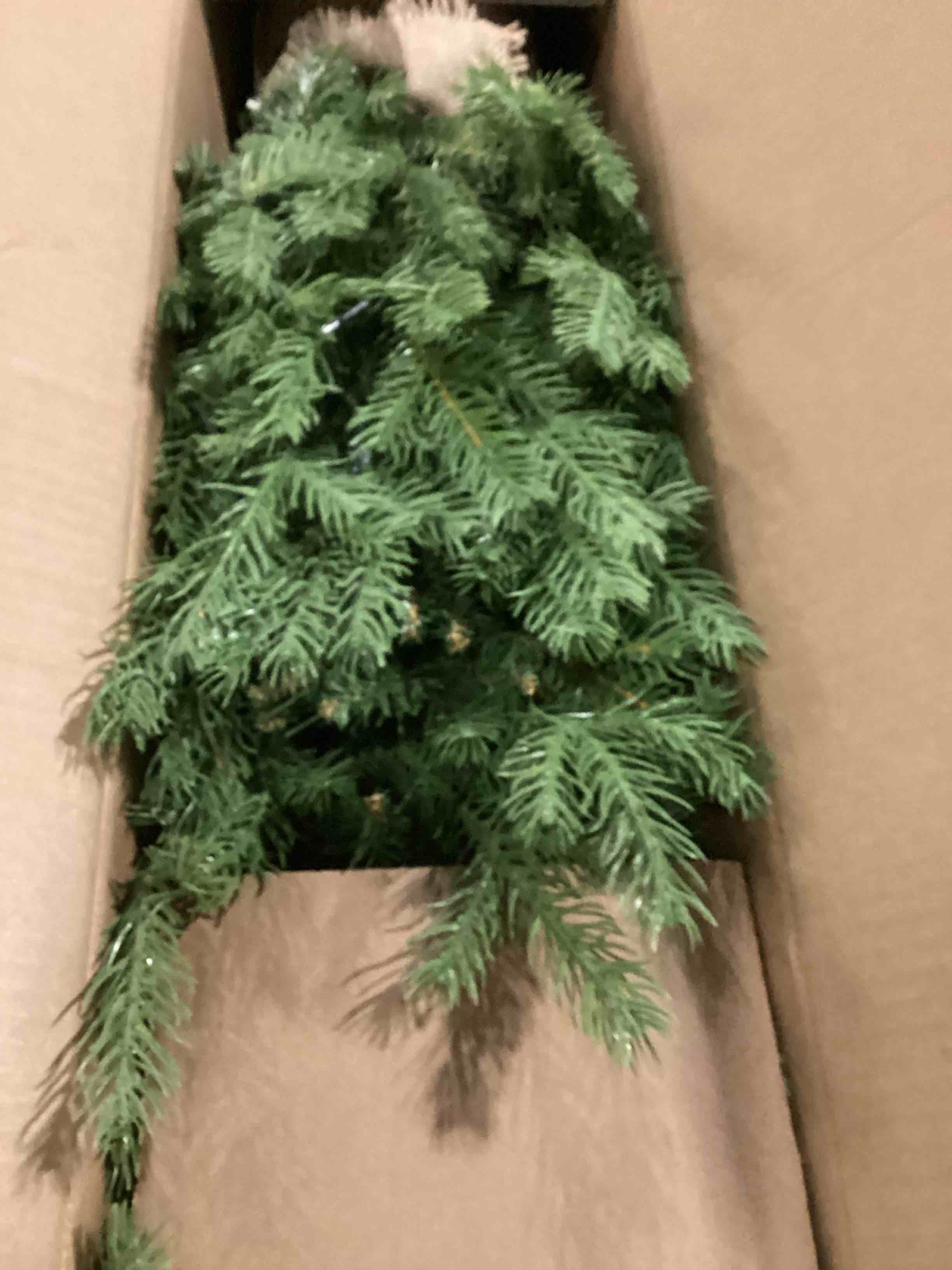 https://s3.amazonaws.com/lotting-images-prod/bidfta/YEL6791501_1737463741709.jpeg