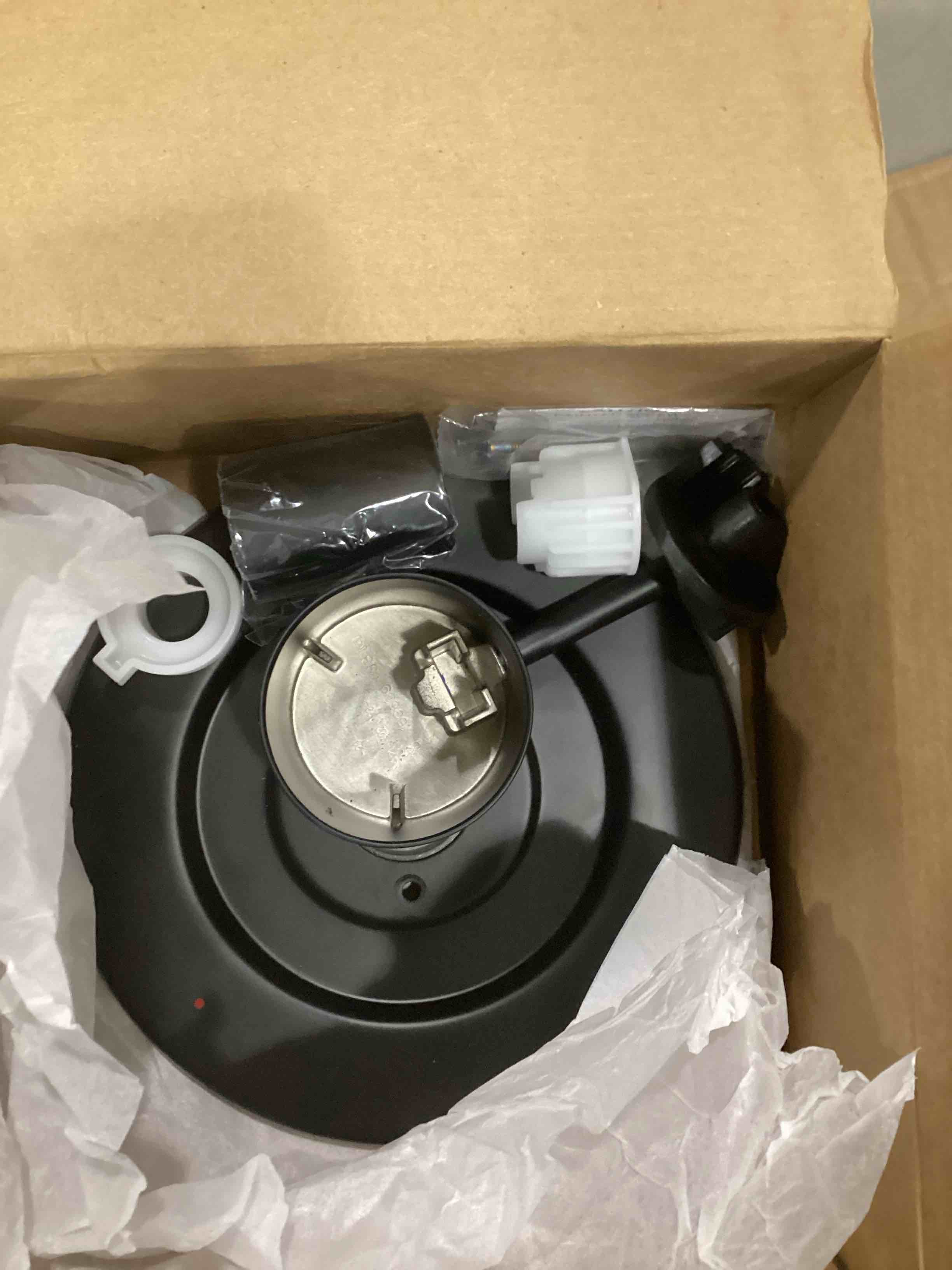 https://s3.amazonaws.com/lotting-images-prod/bidfta/YEL6792647_1733318822401.jpeg