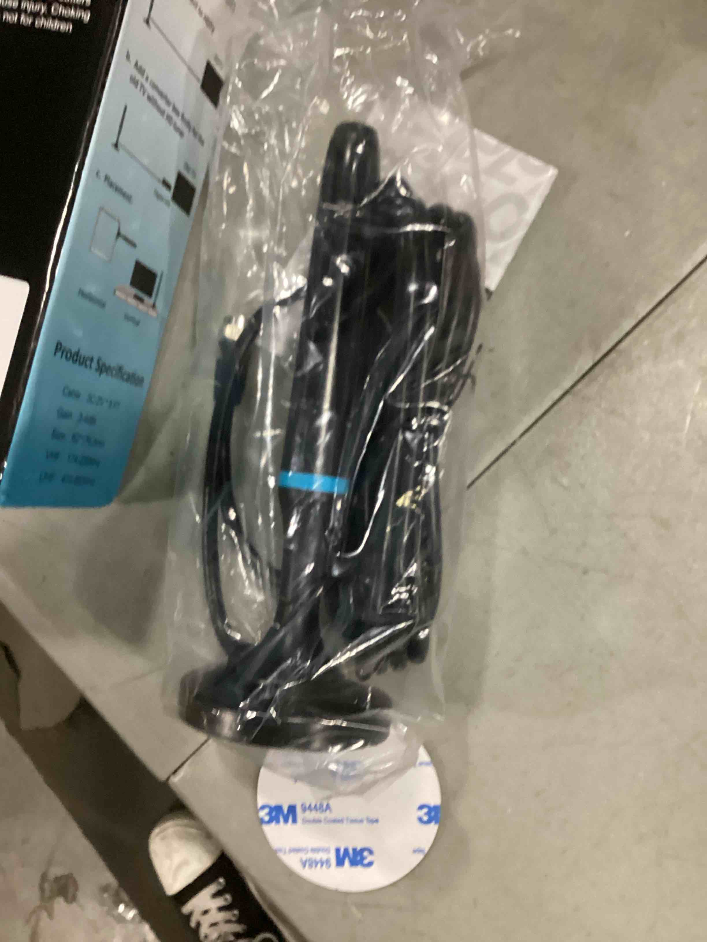 https://s3.amazonaws.com/lotting-images-prod/bidfta/YEL6792712_1733323278997.jpeg