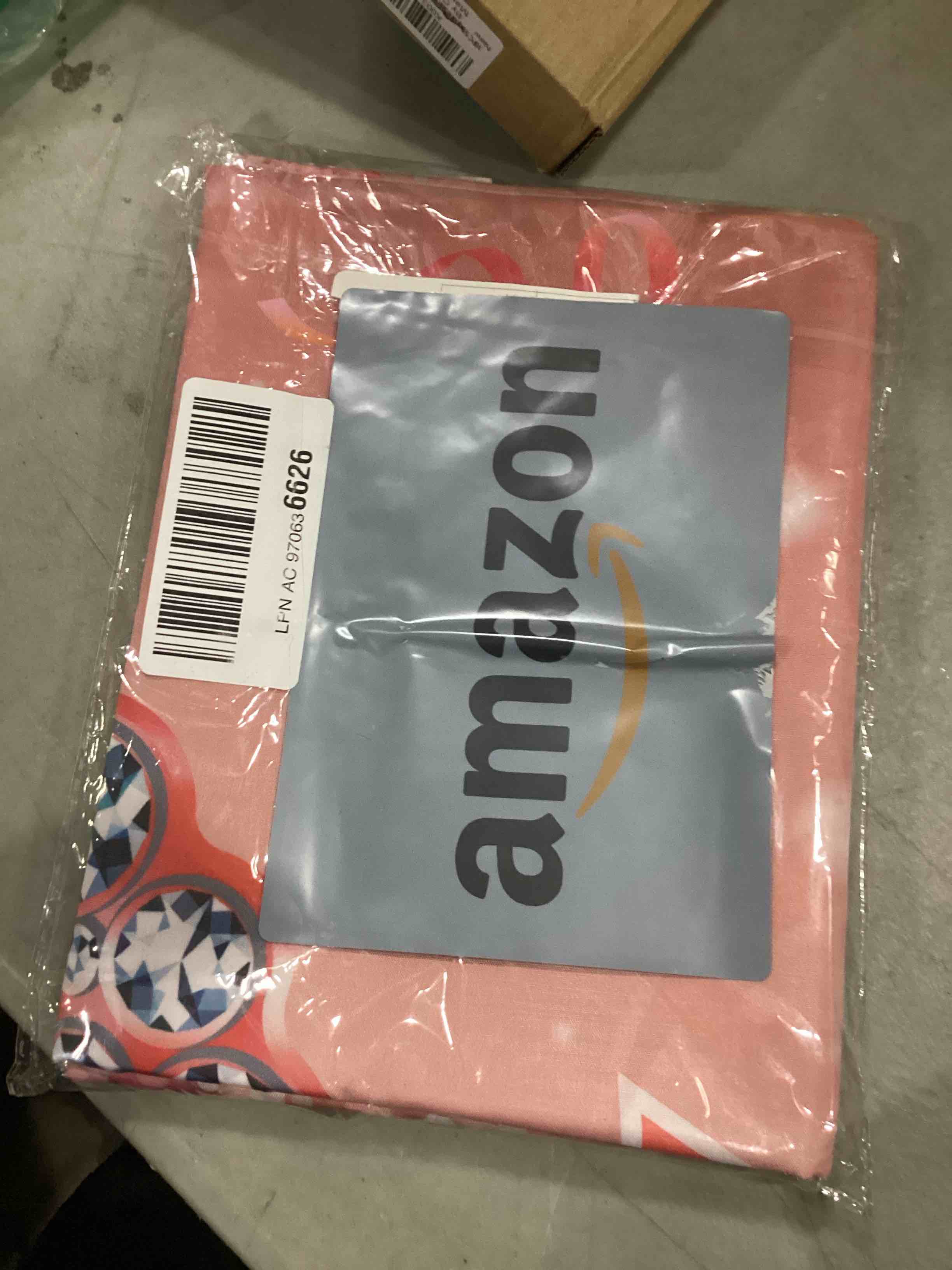 https://s3.amazonaws.com/lotting-images-prod/bidfta/YEL6793186_1733489524749.jpeg
