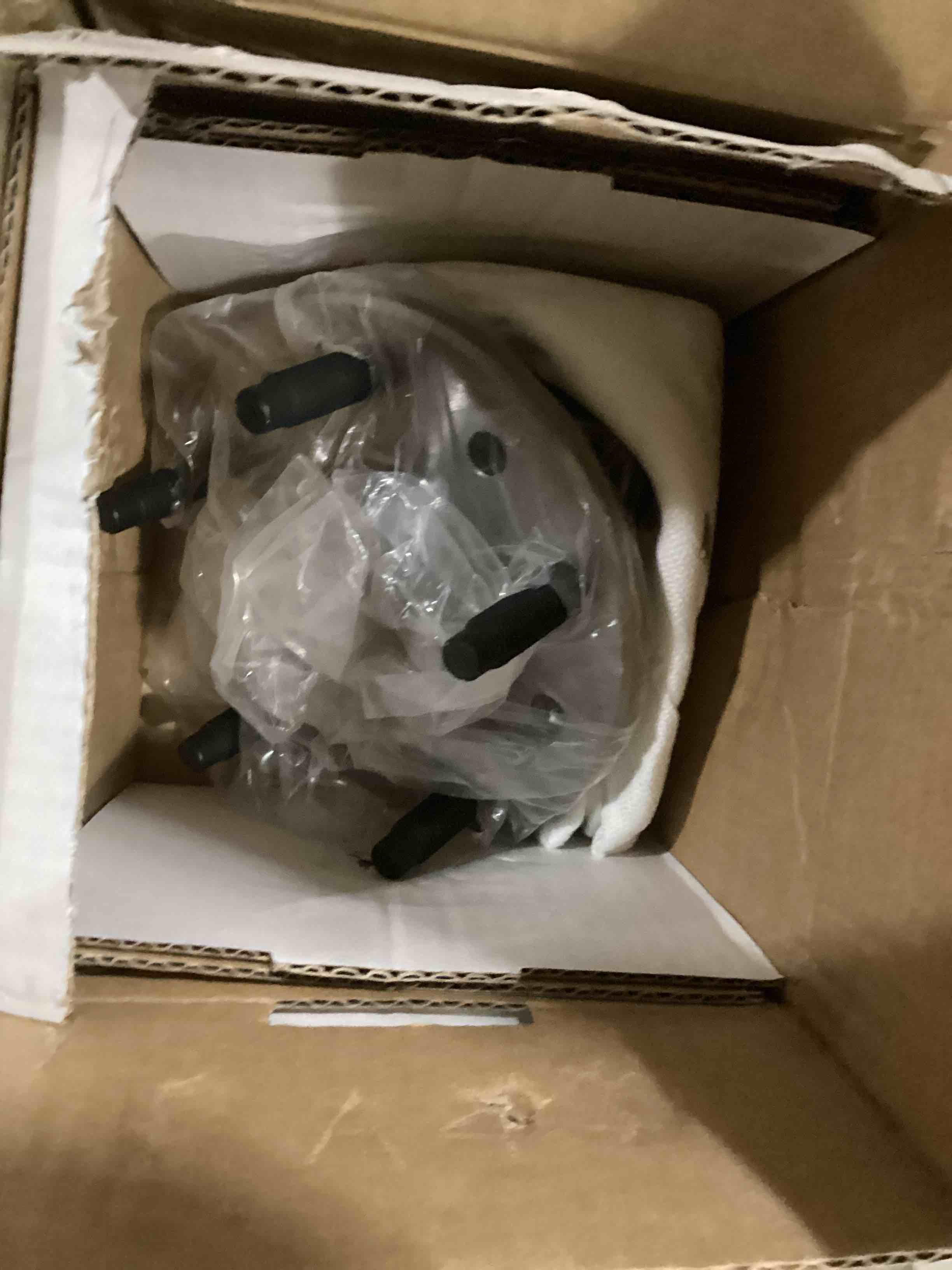 https://s3.amazonaws.com/lotting-images-prod/bidfta/YEL6793529_1733769636732.jpeg