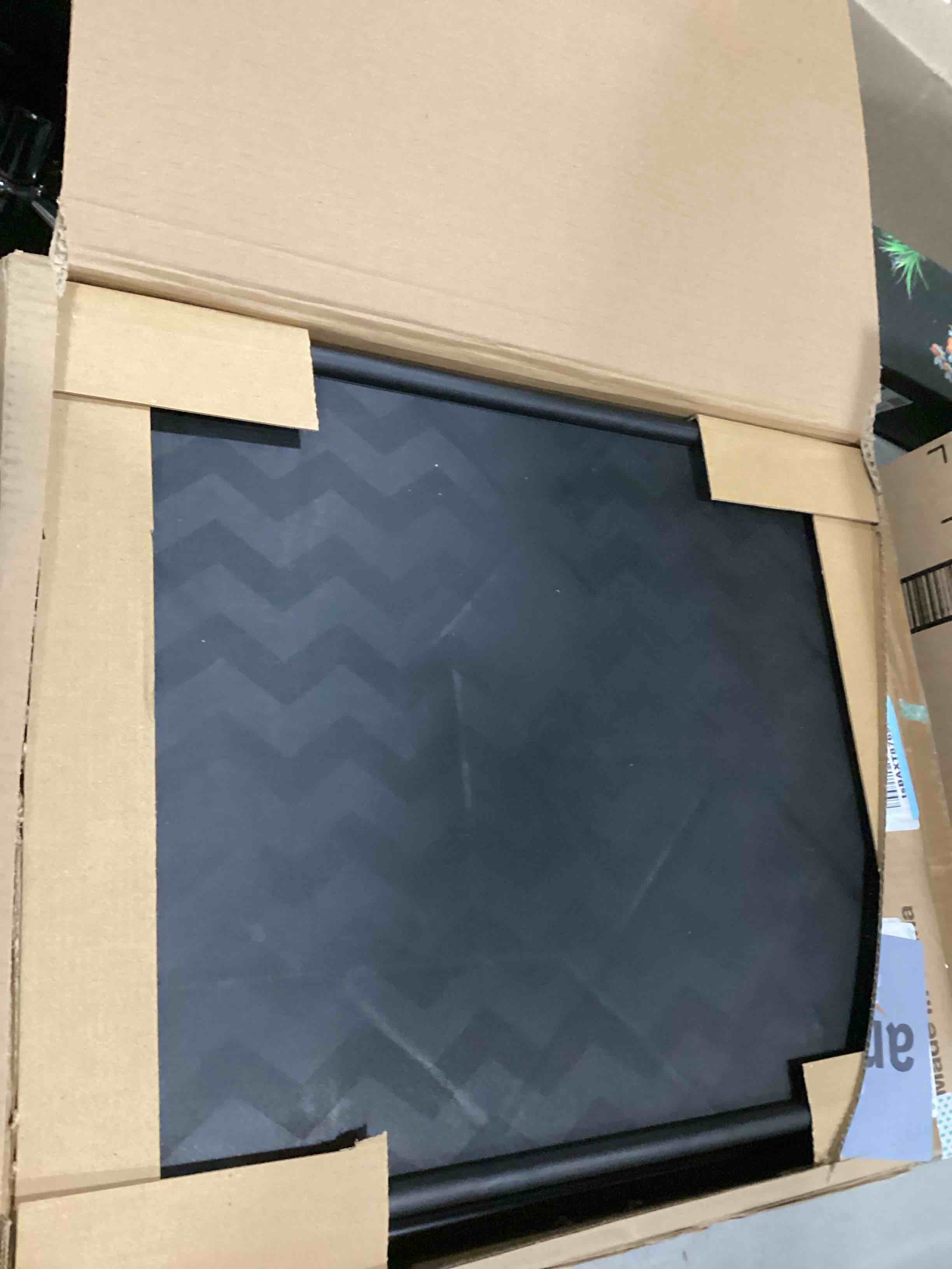 https://s3.amazonaws.com/lotting-images-prod/bidfta/YEL6793623_1733928302385.jpeg