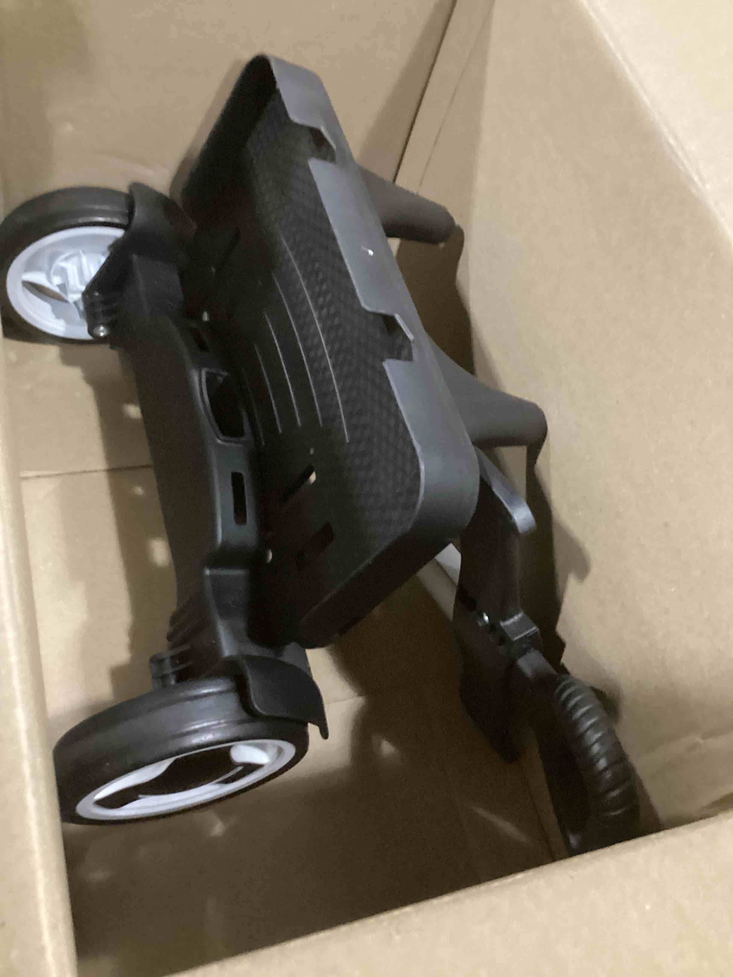 https://s3.amazonaws.com/lotting-images-prod/bidfta/YEL6793772_1734006988032.jpeg