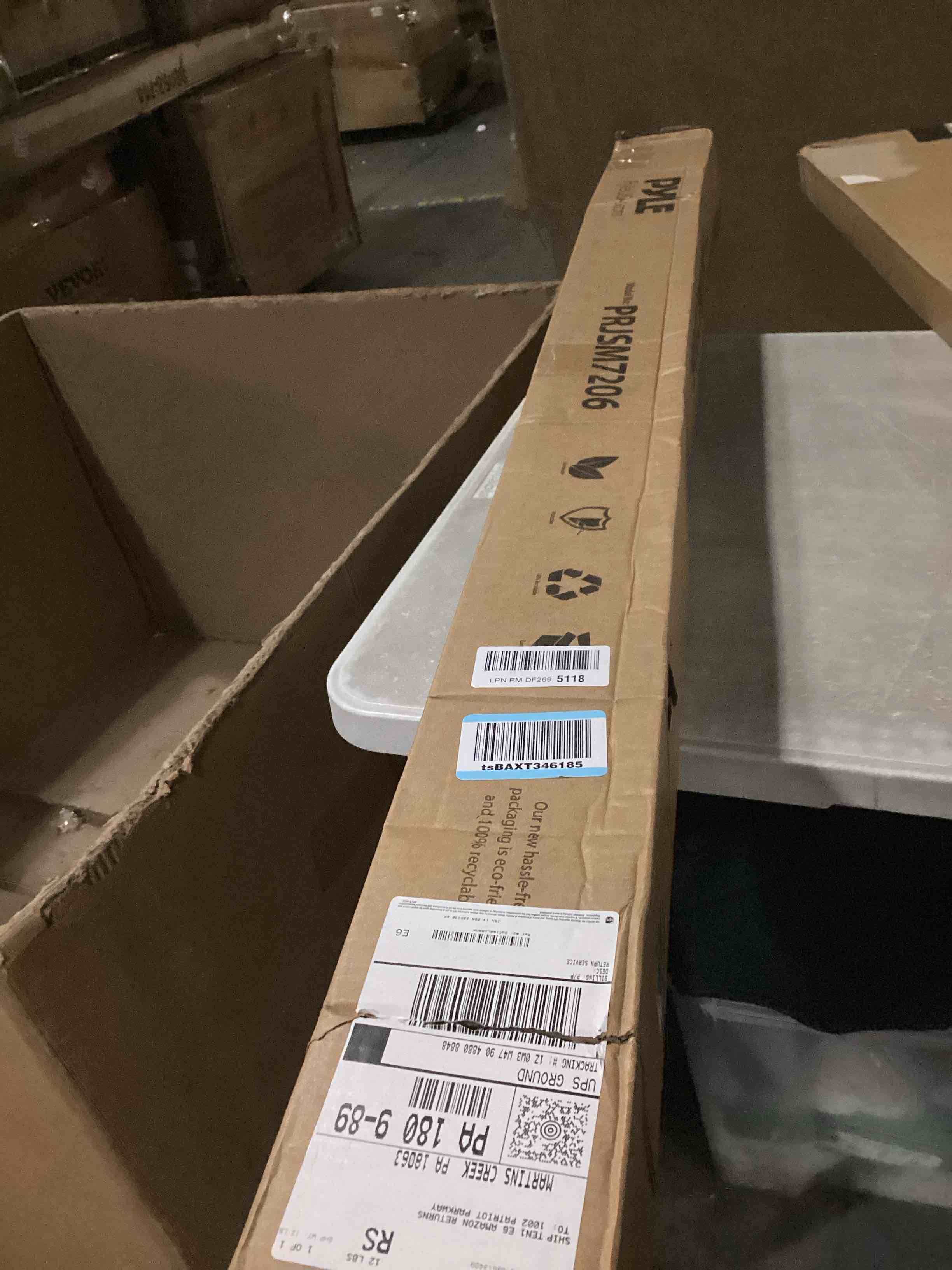 https://s3.amazonaws.com/lotting-images-prod/bidfta/YEL6794028_1736950749112.jpeg