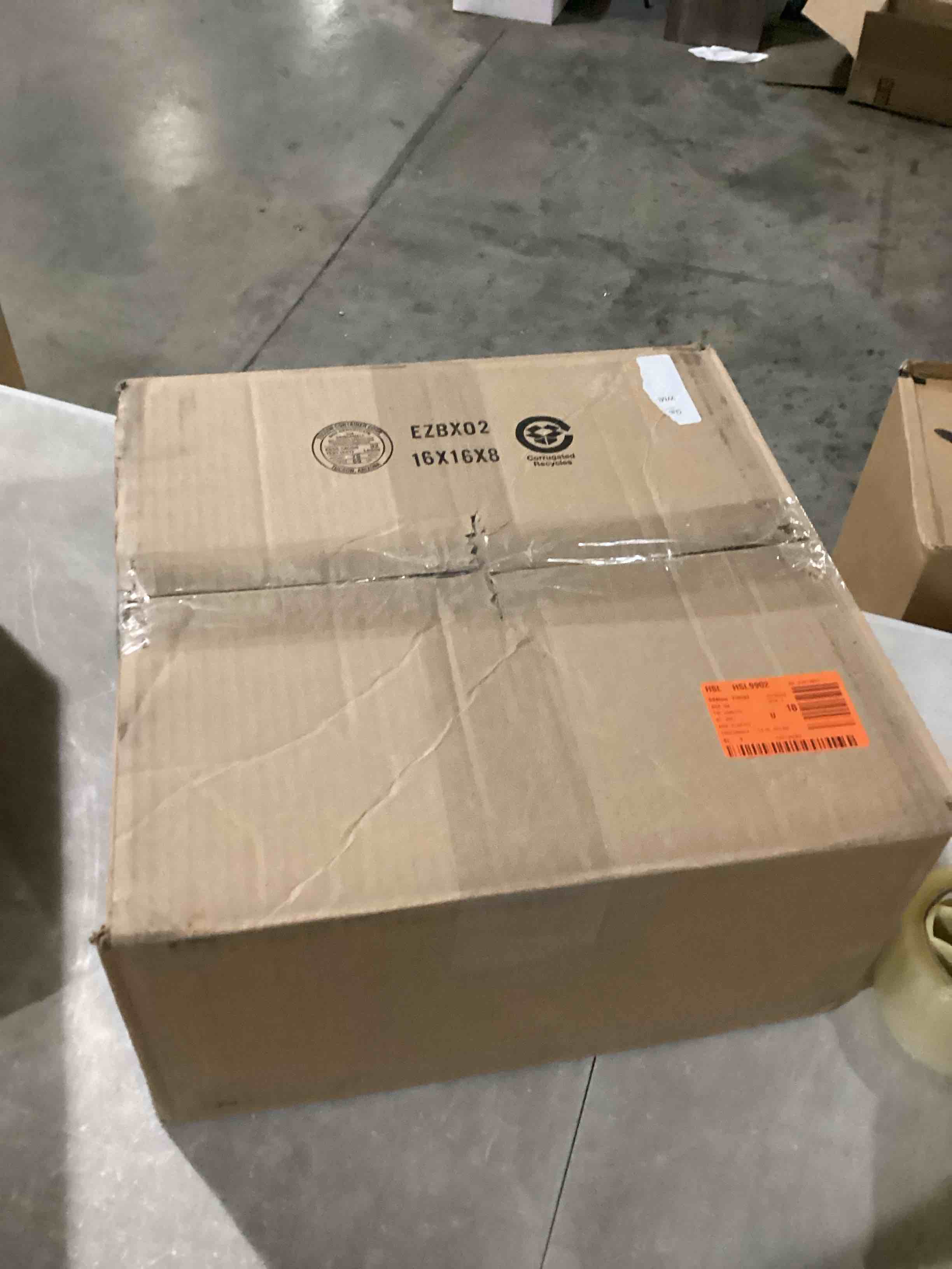 https://s3.amazonaws.com/lotting-images-prod/bidfta/YEL6794088_1736963475178.jpeg