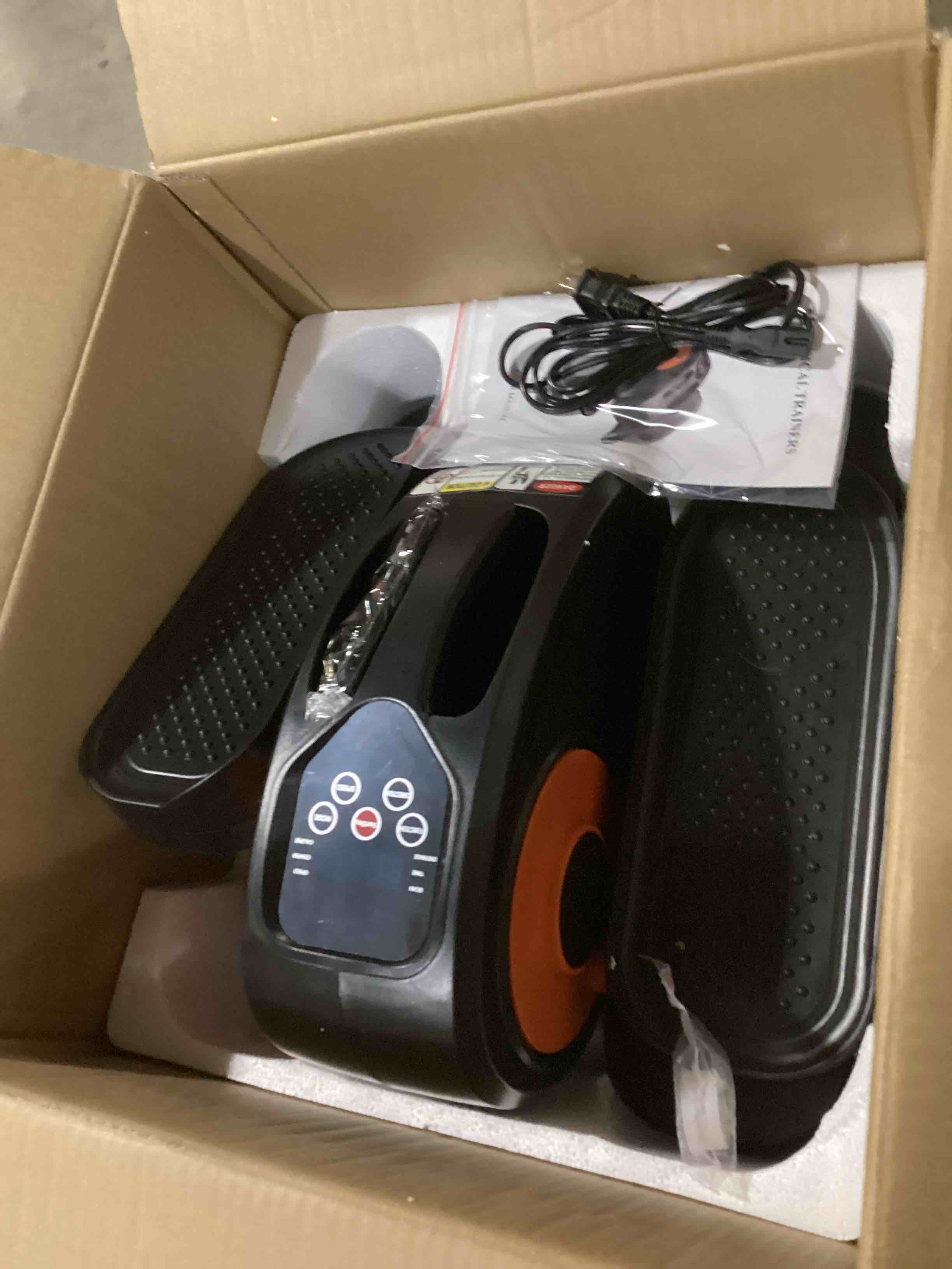 https://s3.amazonaws.com/lotting-images-prod/bidfta/YEL6794362_1737117535956.jpeg