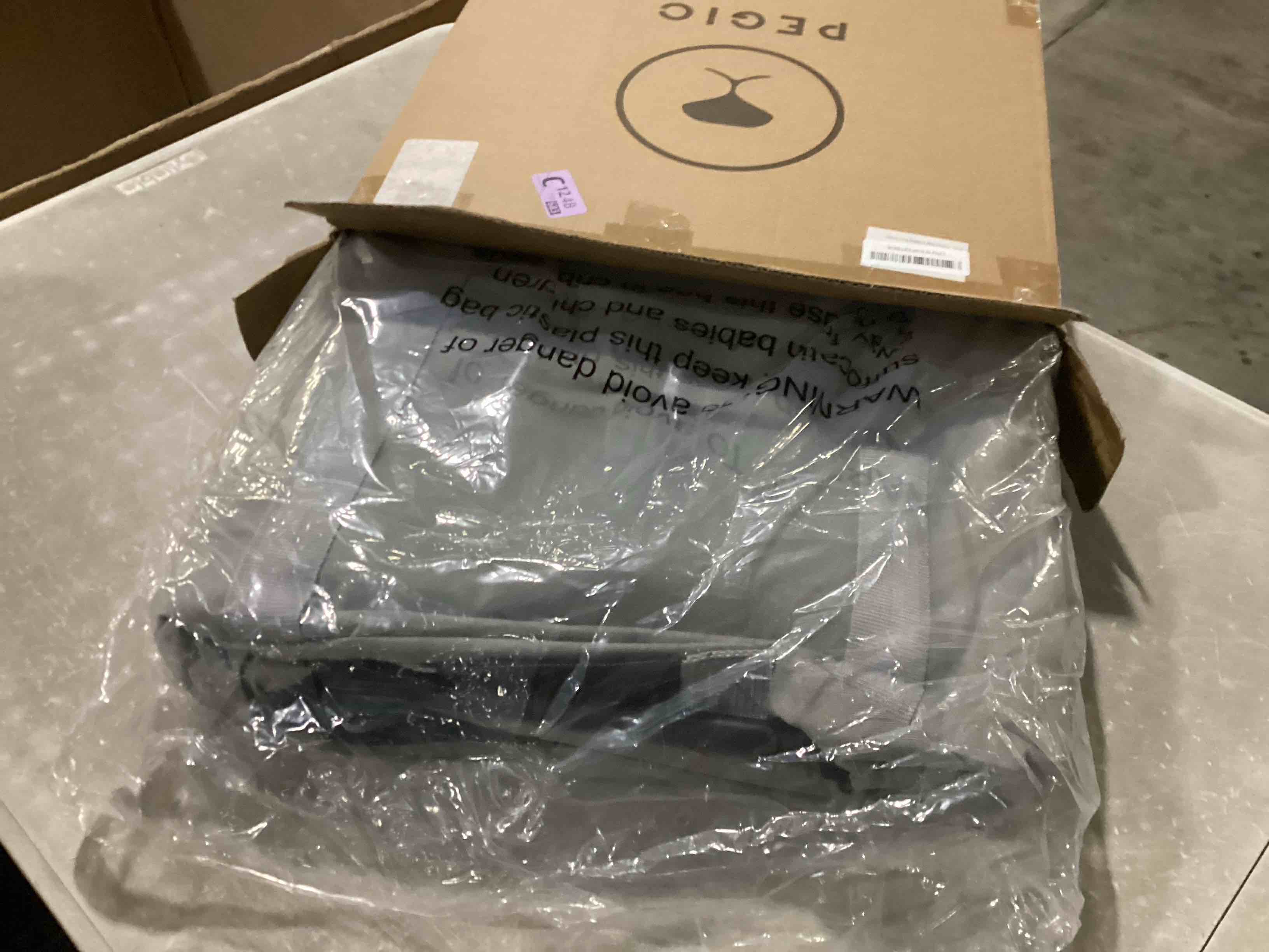 https://s3.amazonaws.com/lotting-images-prod/bidfta/YEL6794376_1737119738920.jpeg