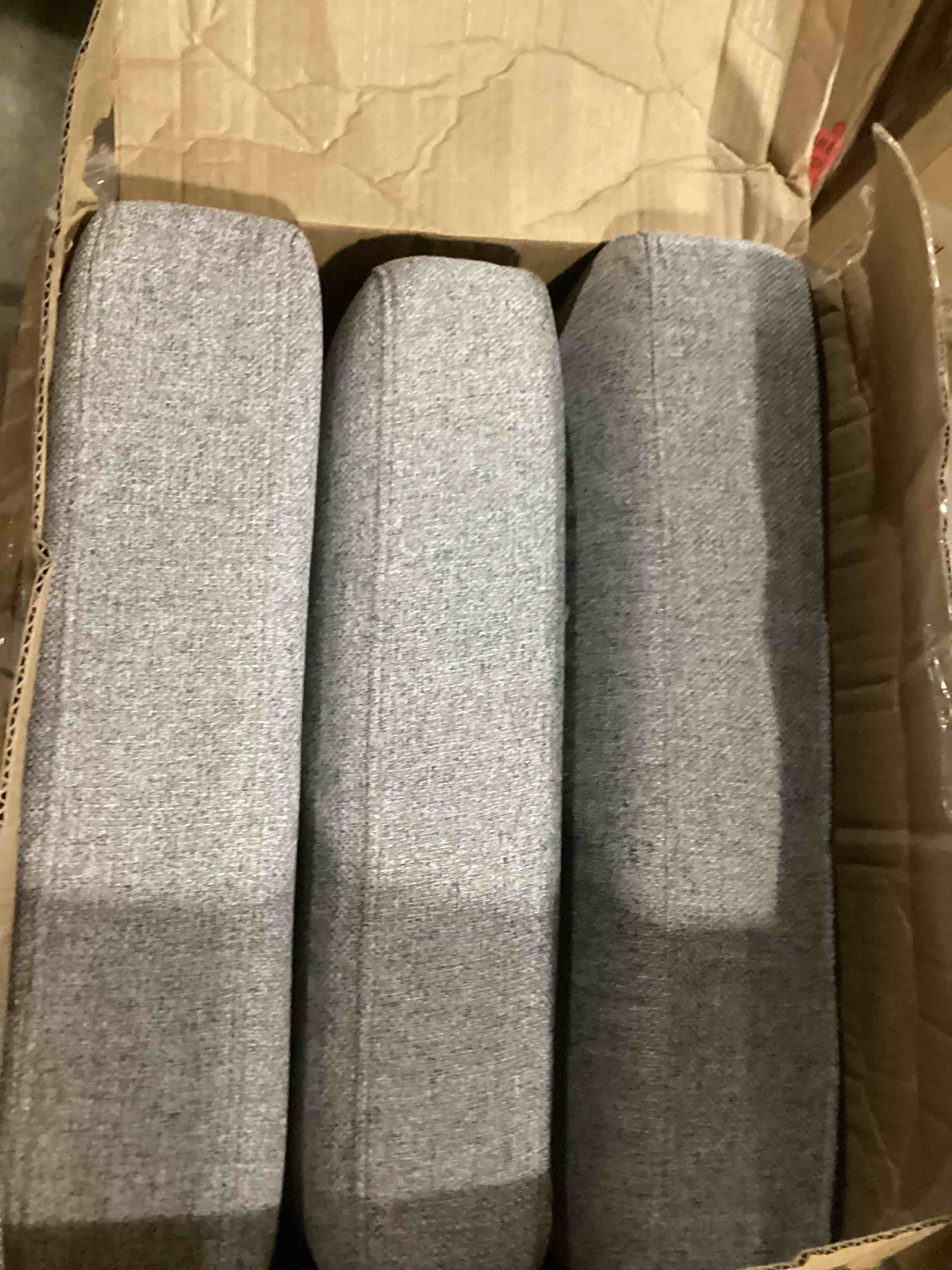 https://s3.amazonaws.com/lotting-images-prod/bidfta/YEL6794410_1737122863212.jpeg