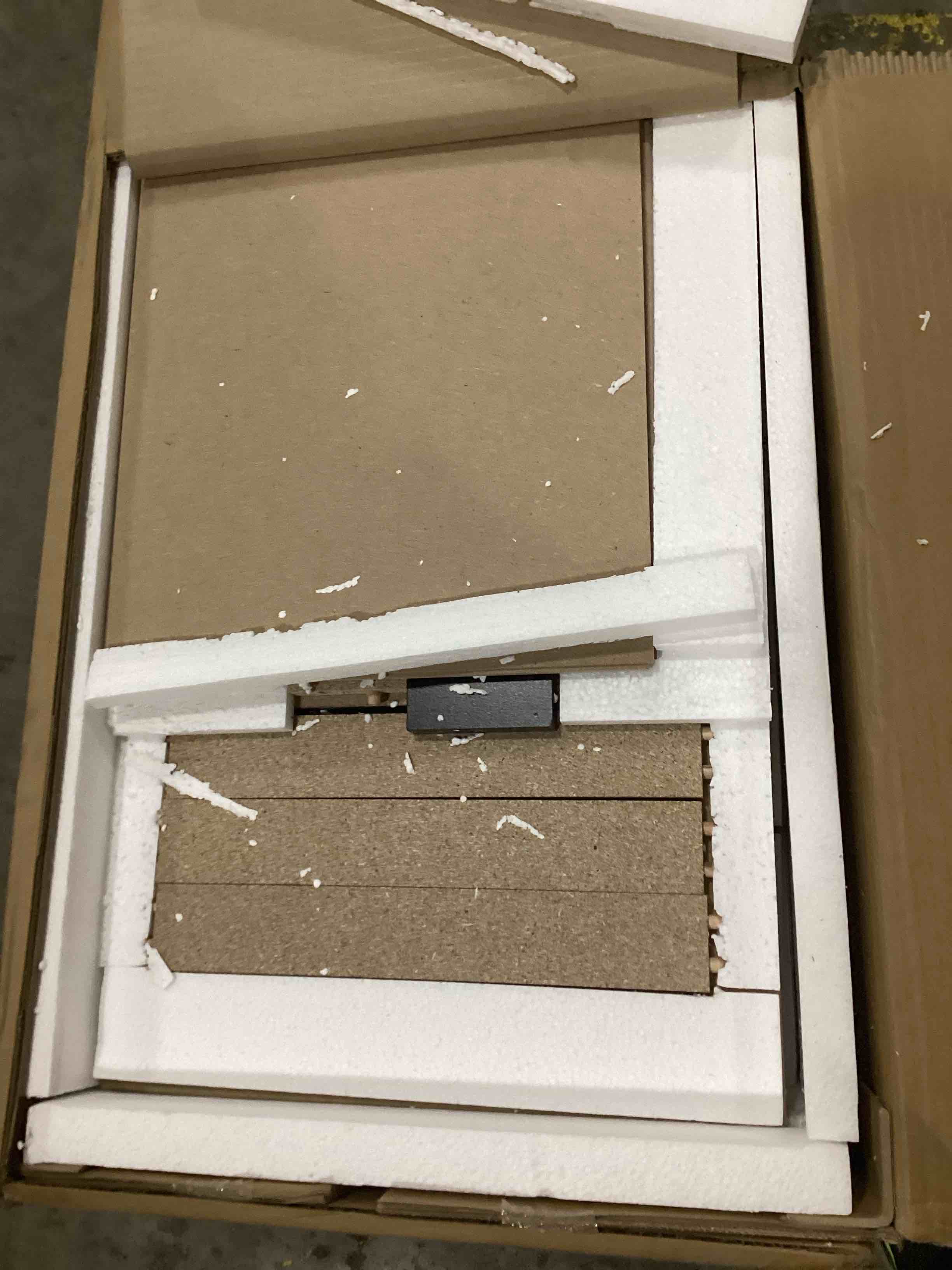 https://s3.amazonaws.com/lotting-images-prod/bidfta/YEL6794411_1737125251552.jpeg