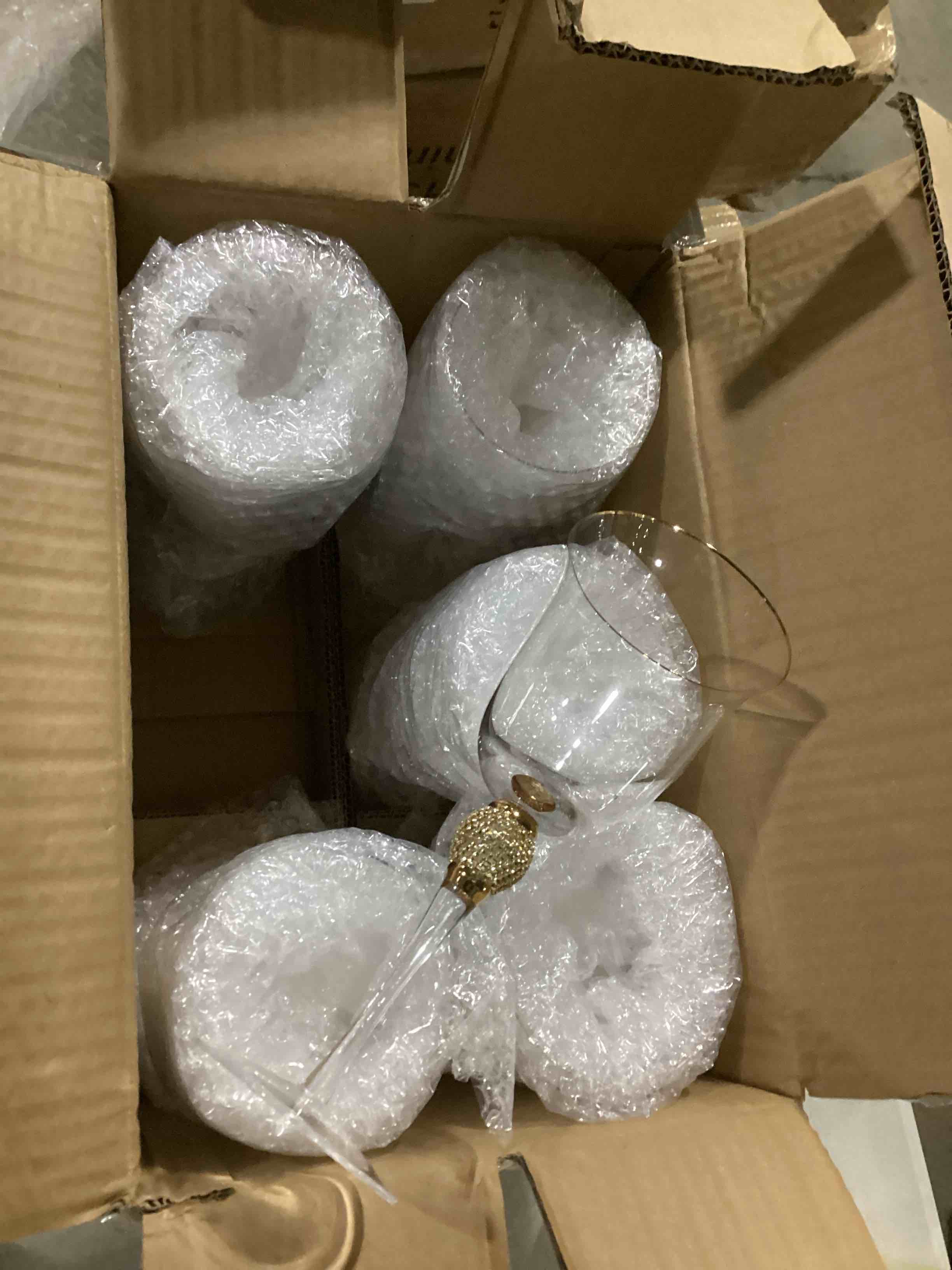https://s3.amazonaws.com/lotting-images-prod/bidfta/YEL6794418_1737128177867.jpeg