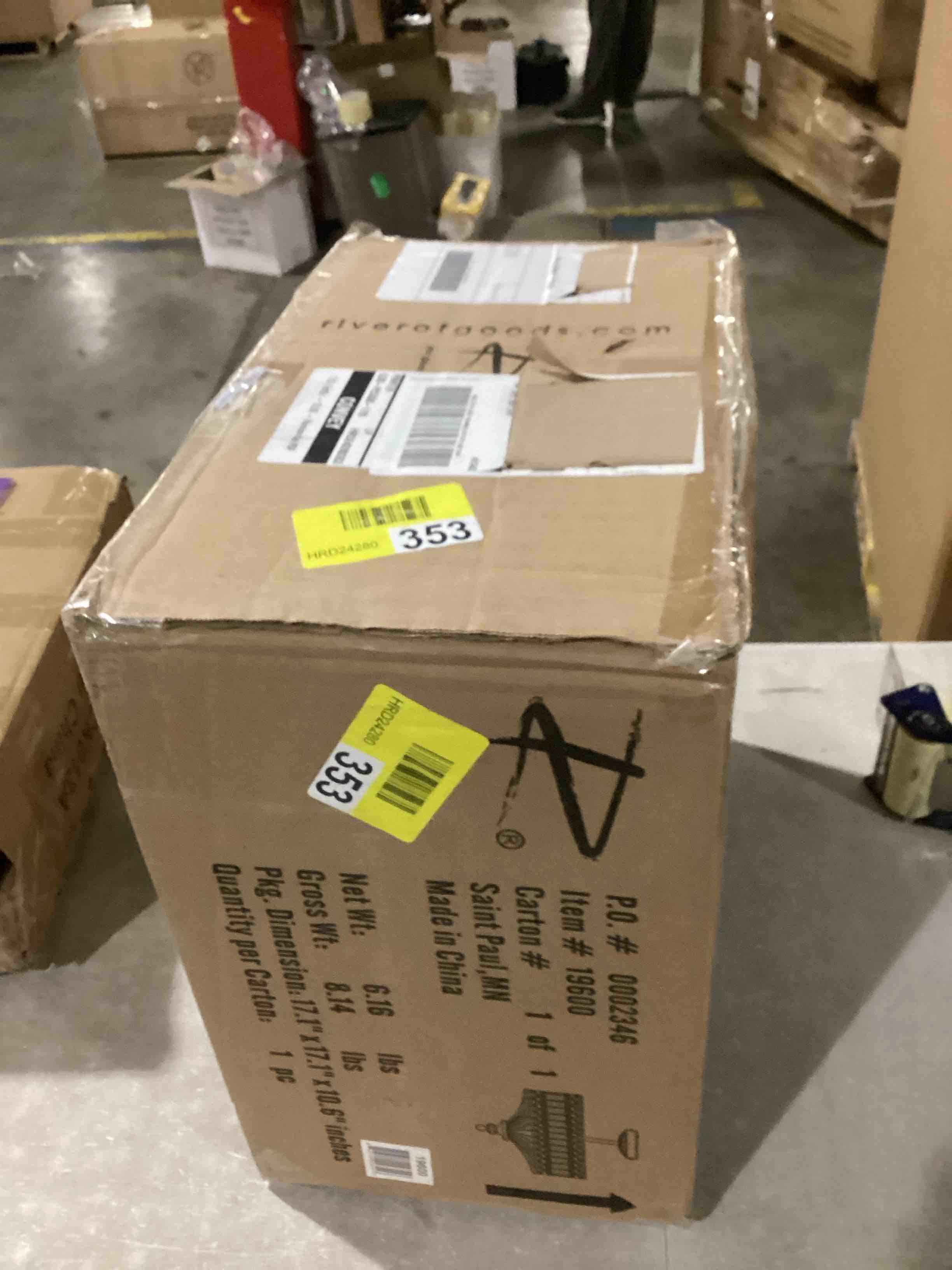 https://s3.amazonaws.com/lotting-images-prod/bidfta/YEL6794419_1737128314705.jpeg