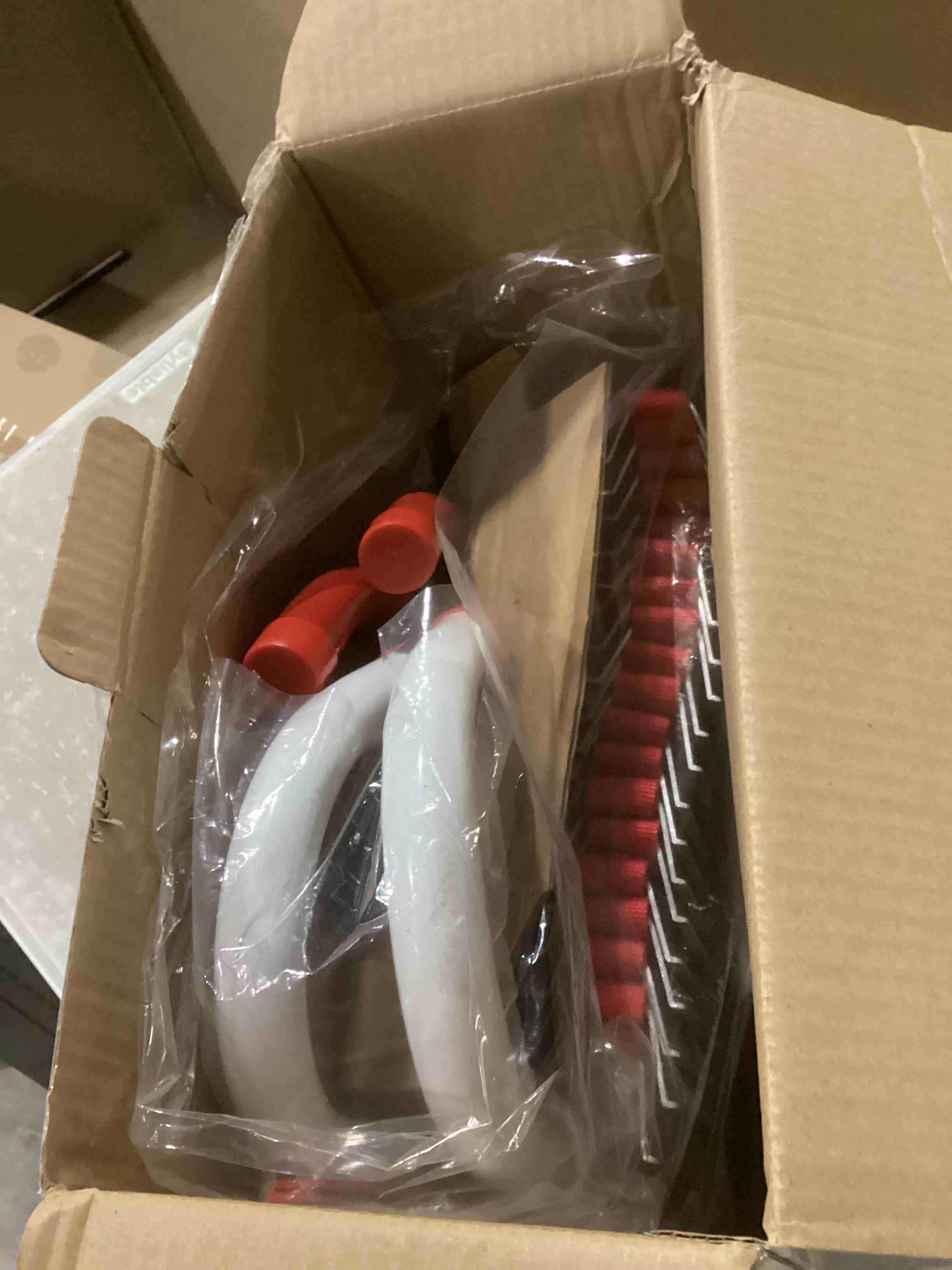https://s3.amazonaws.com/lotting-images-prod/bidfta/YEL6794540_1737376773186.jpeg
