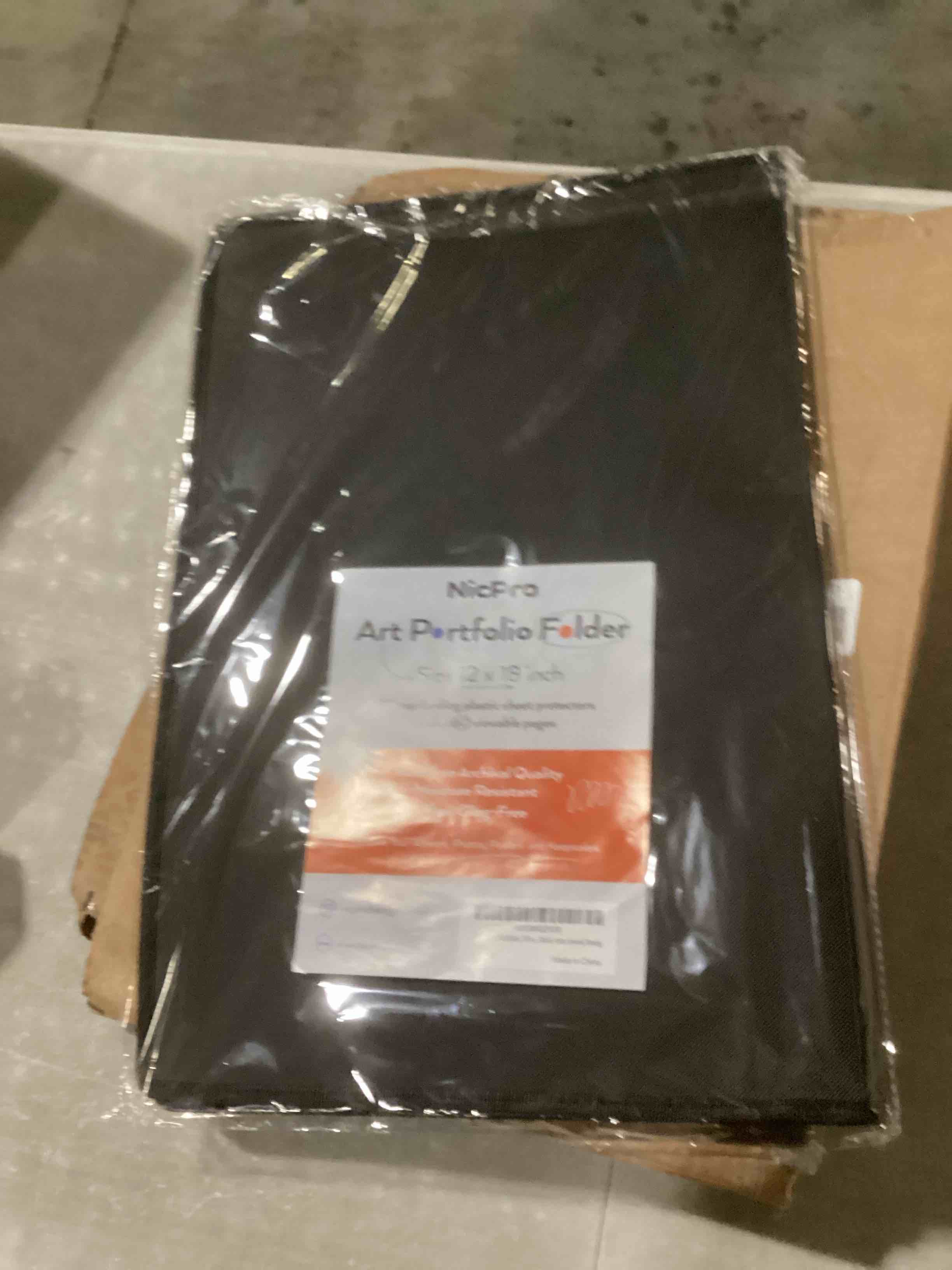 https://s3.amazonaws.com/lotting-images-prod/bidfta/YEL6794600_1737388437190.jpeg
