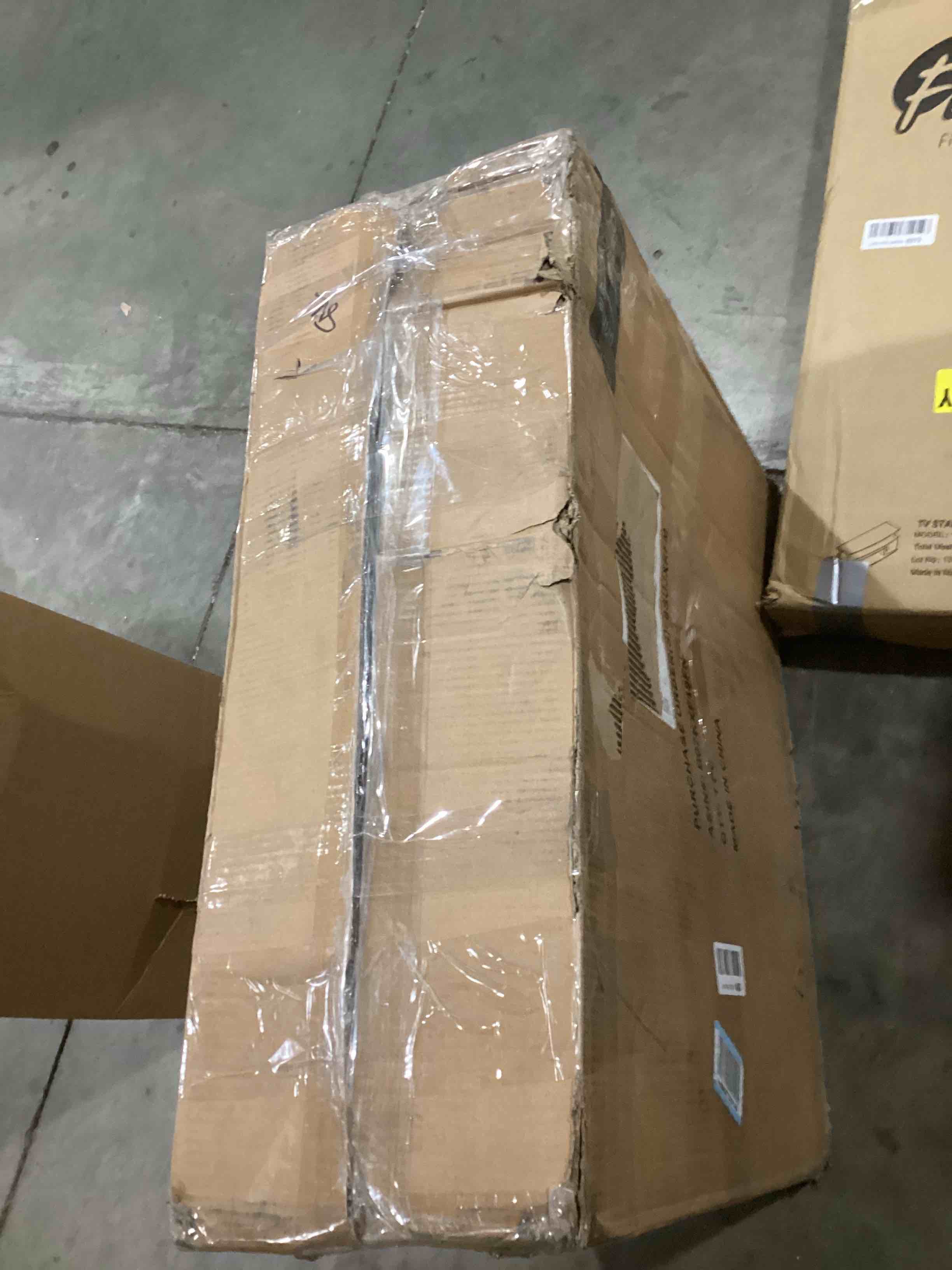 https://s3.amazonaws.com/lotting-images-prod/bidfta/YEL6794834_1737487535738.jpeg